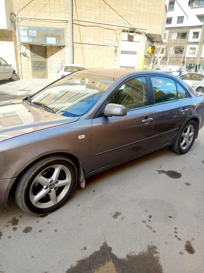 هیوندای  سوناتا 2