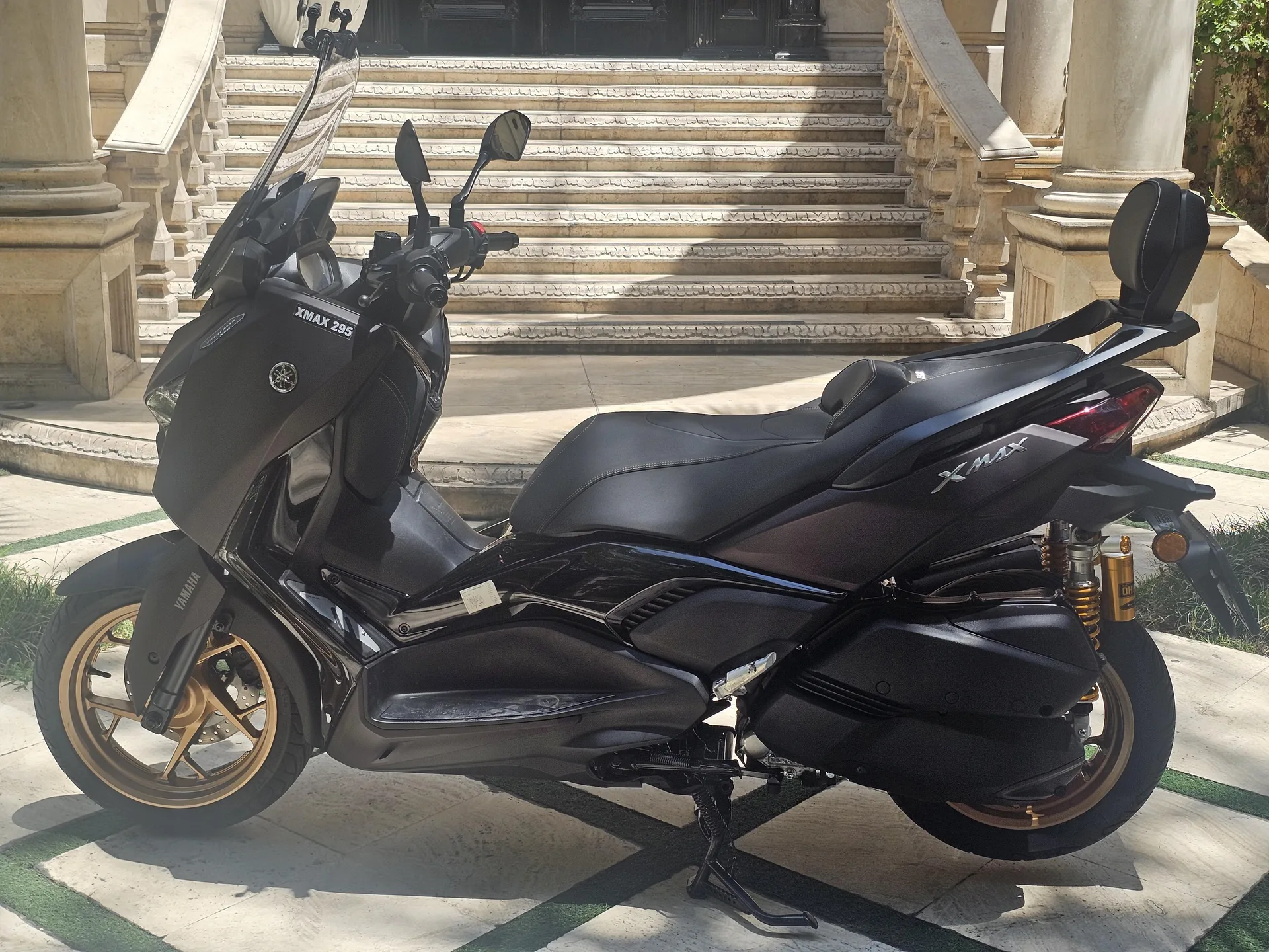 یاماها  XMAX 300 4