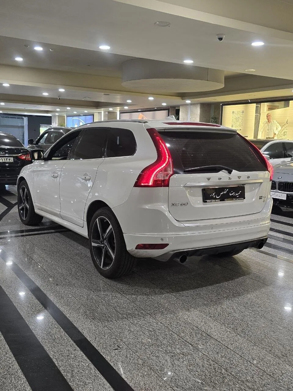 ولوو  XC60 4