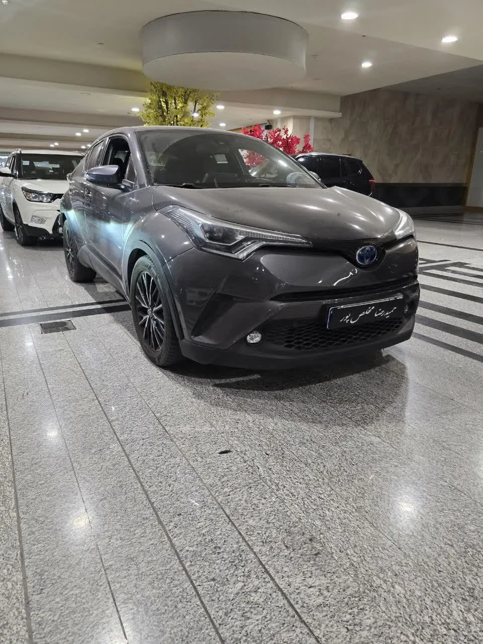 تویوتا  C-HR 2