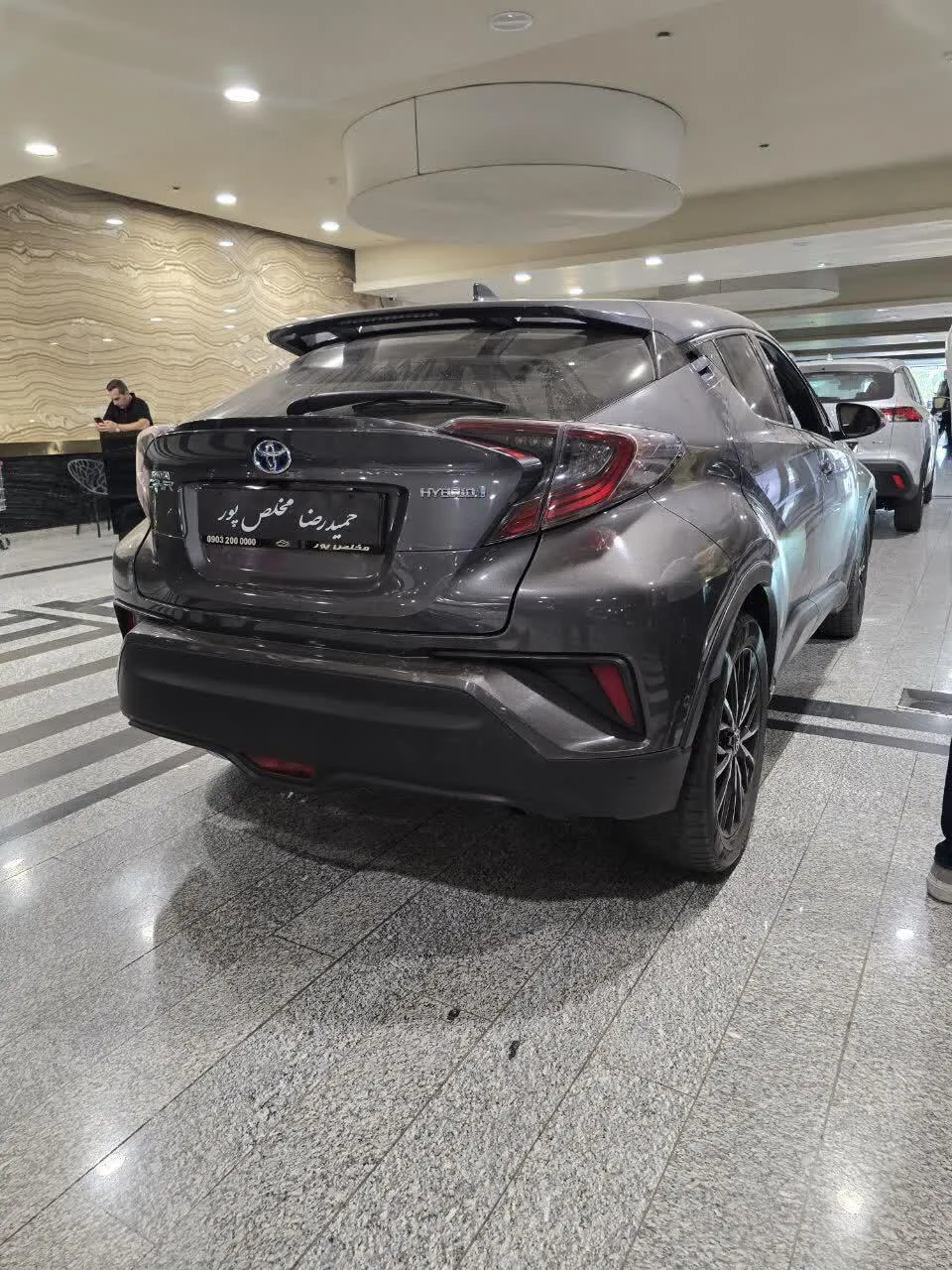 تویوتا  C-HR 5