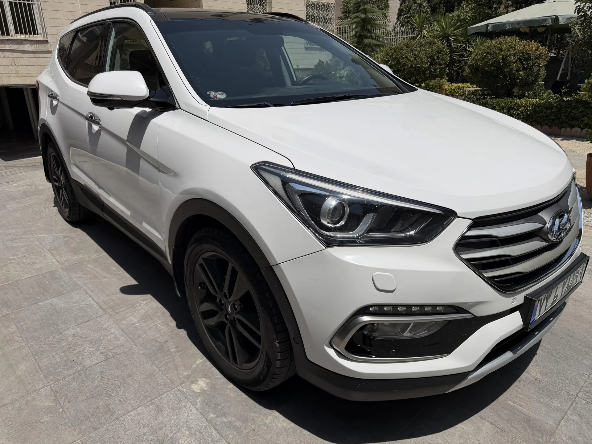 هیوندای  سانتافه 2