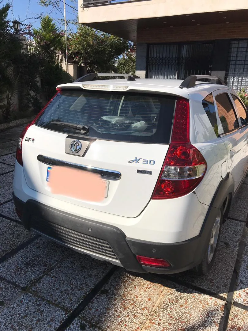 دانگ فنگ  H30 کراس 3