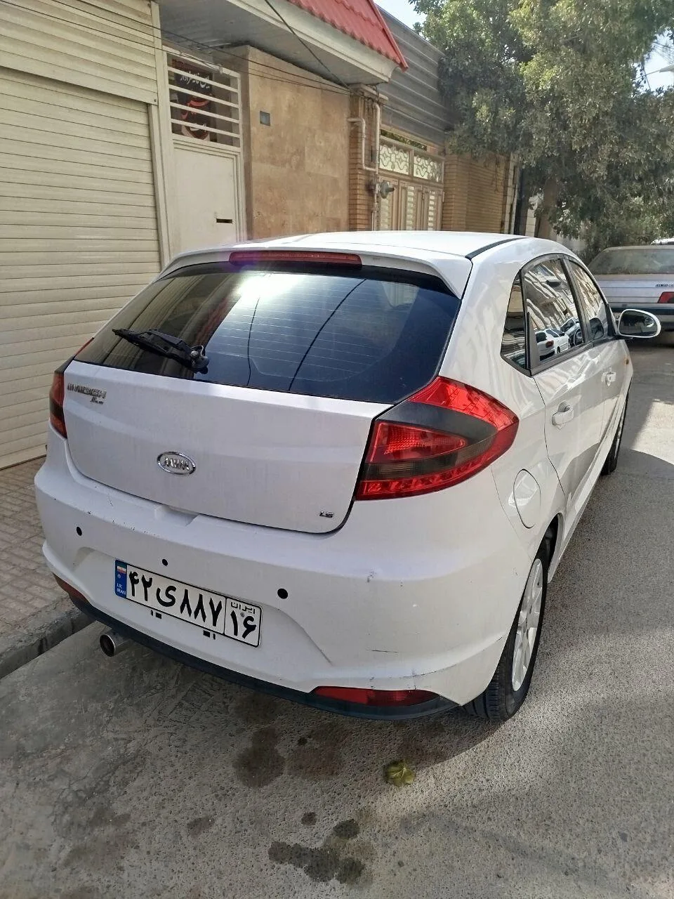 ام وی ام  315هاچ بک 2
