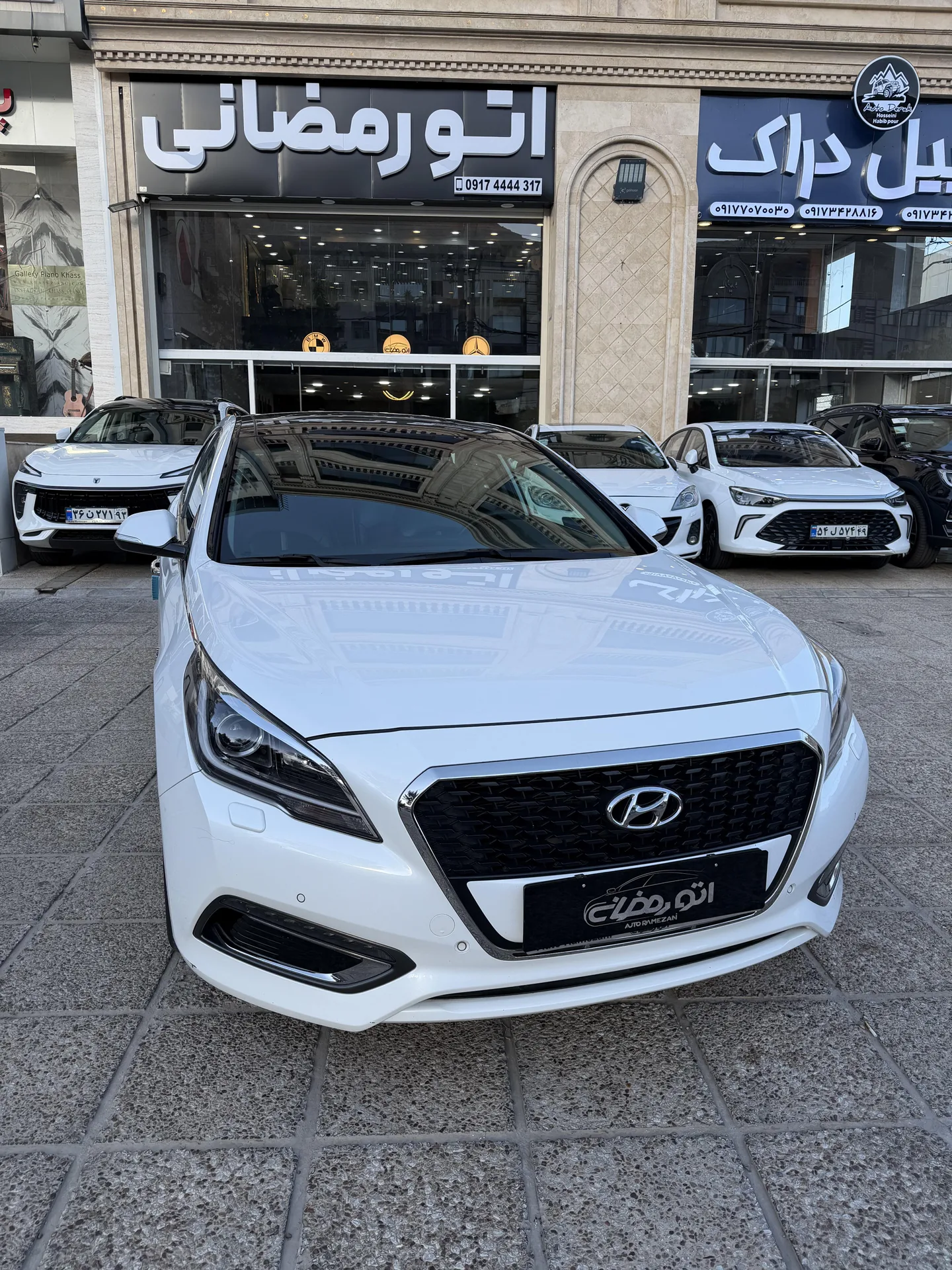 هیوندای سوناتا هیبرید