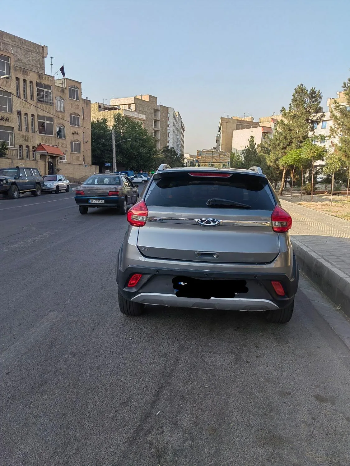 ام وی ام  X22 3