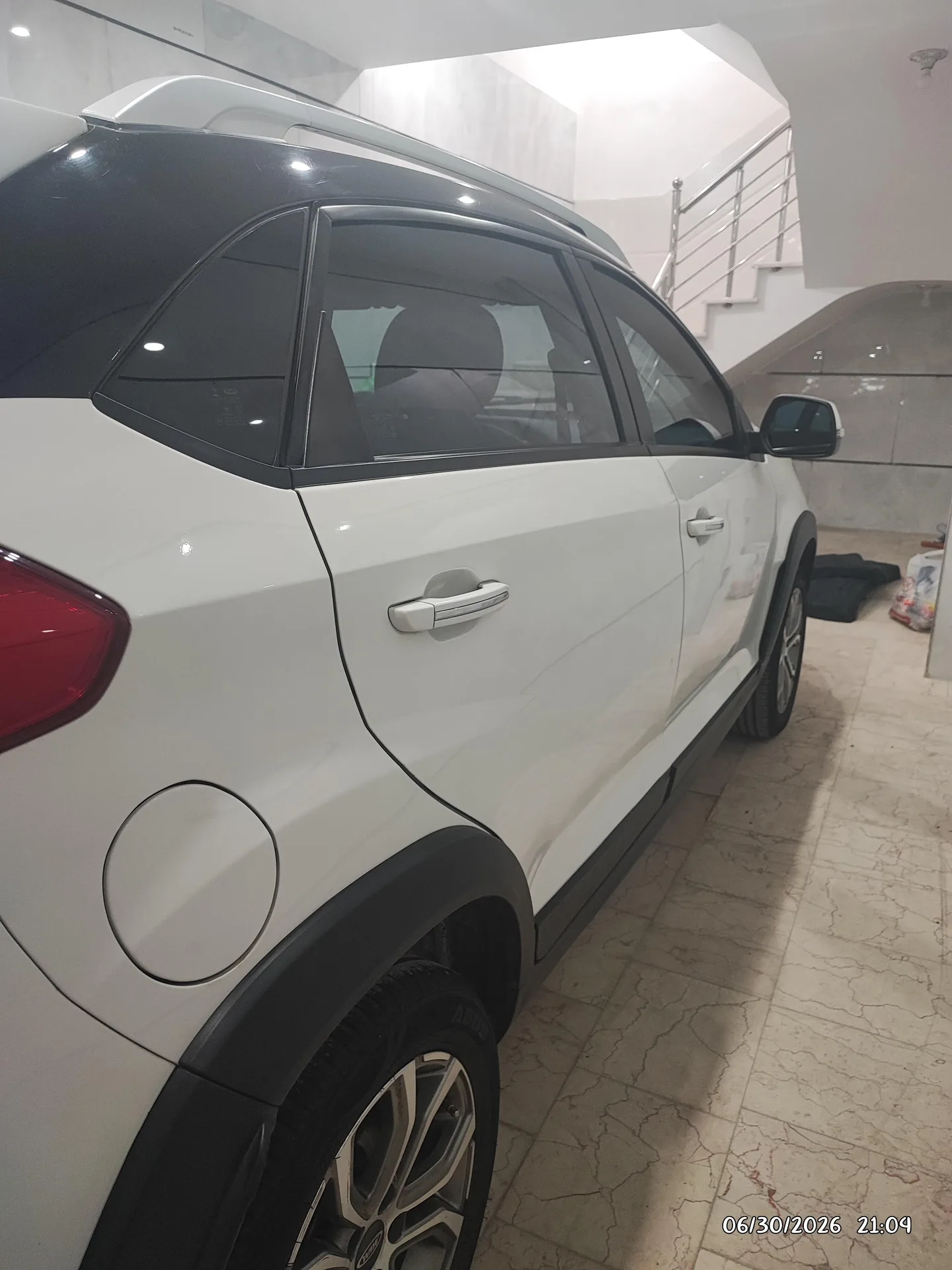 ام وی ام  X22 3