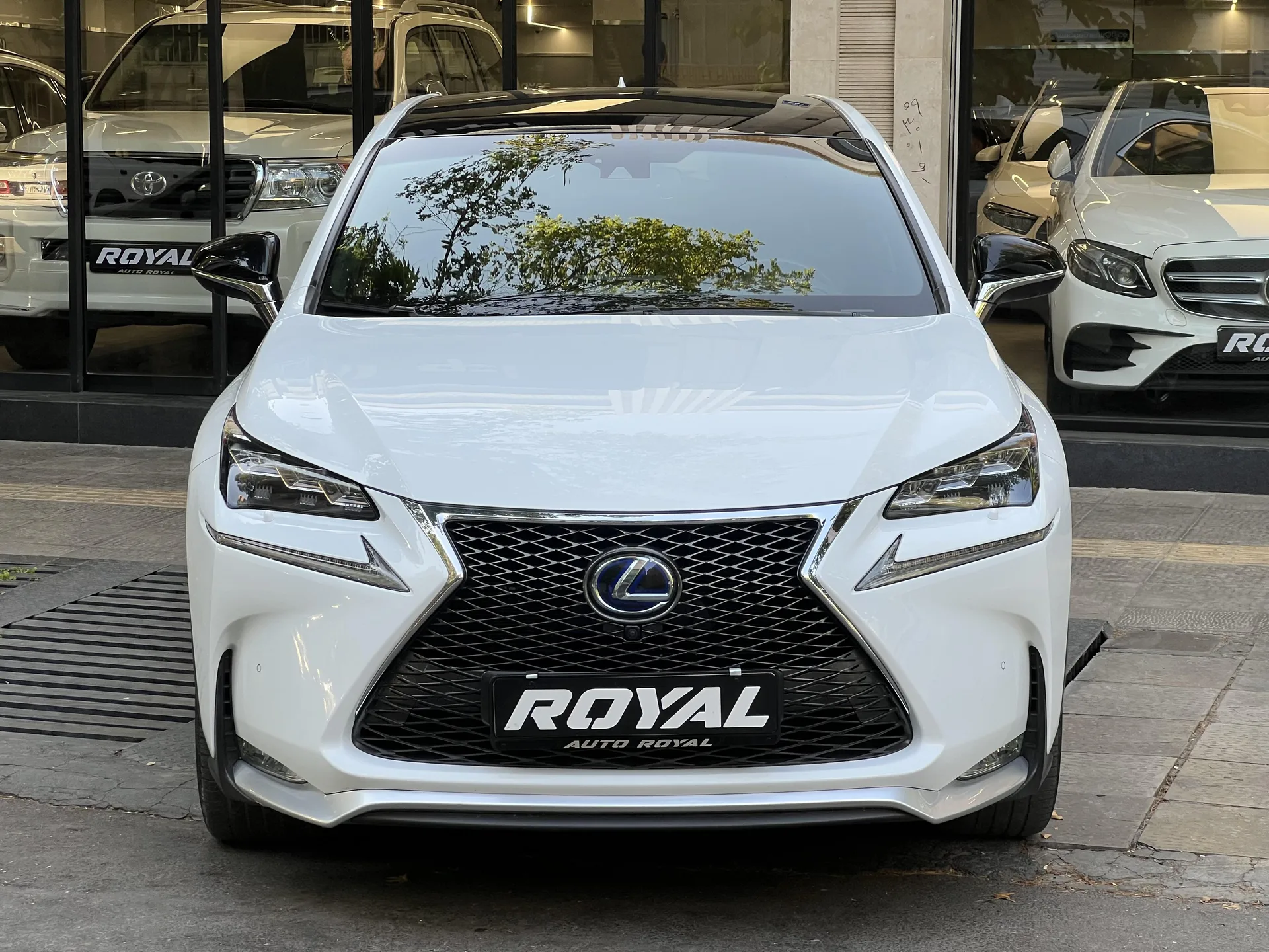 لکسوس NX هیبرید