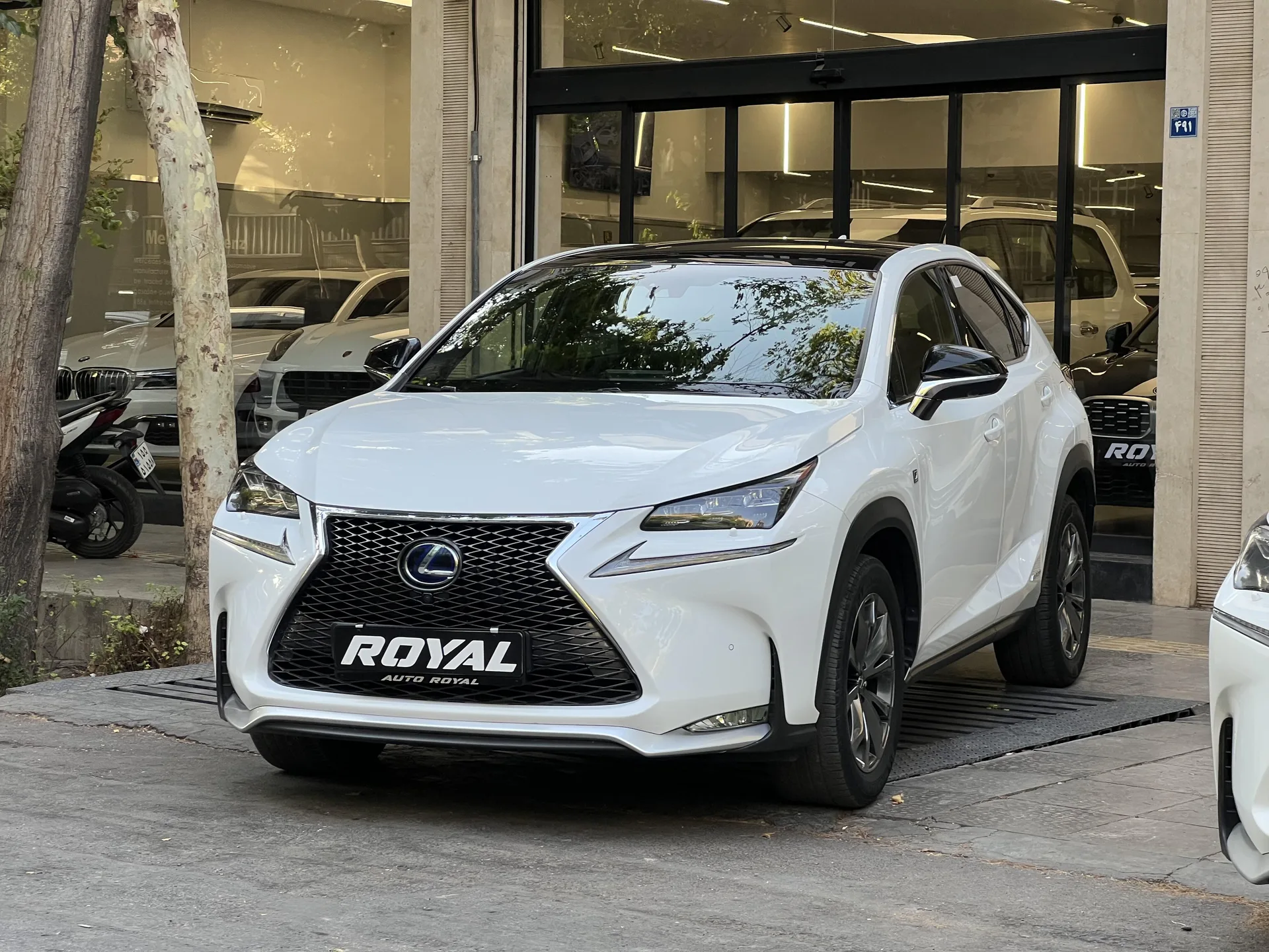 لکسوس  NX هیبرید 2