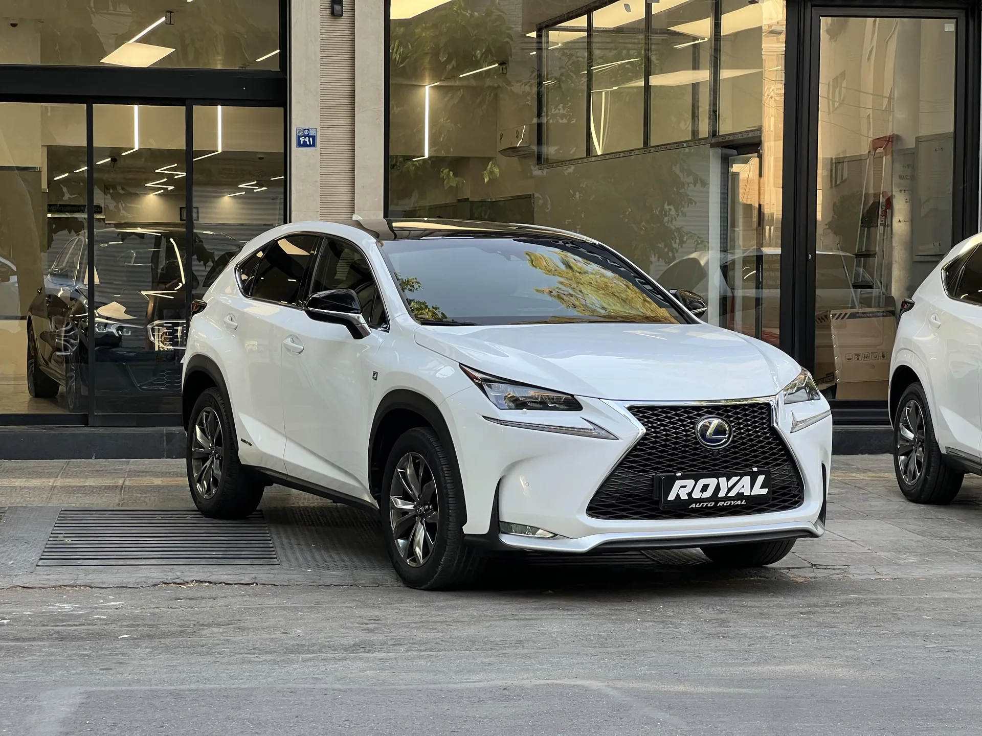 لکسوس  NX هیبرید 3