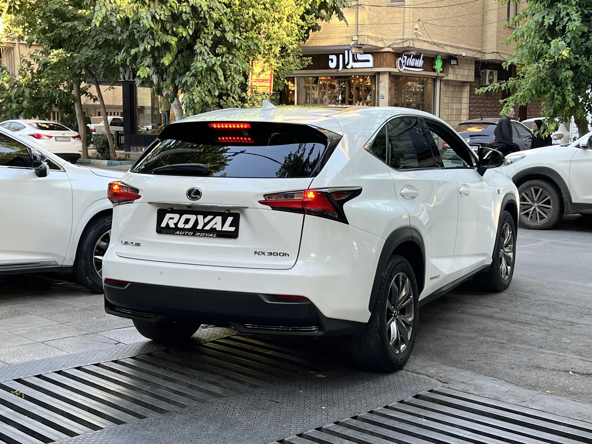 لکسوس  NX هیبرید 5
