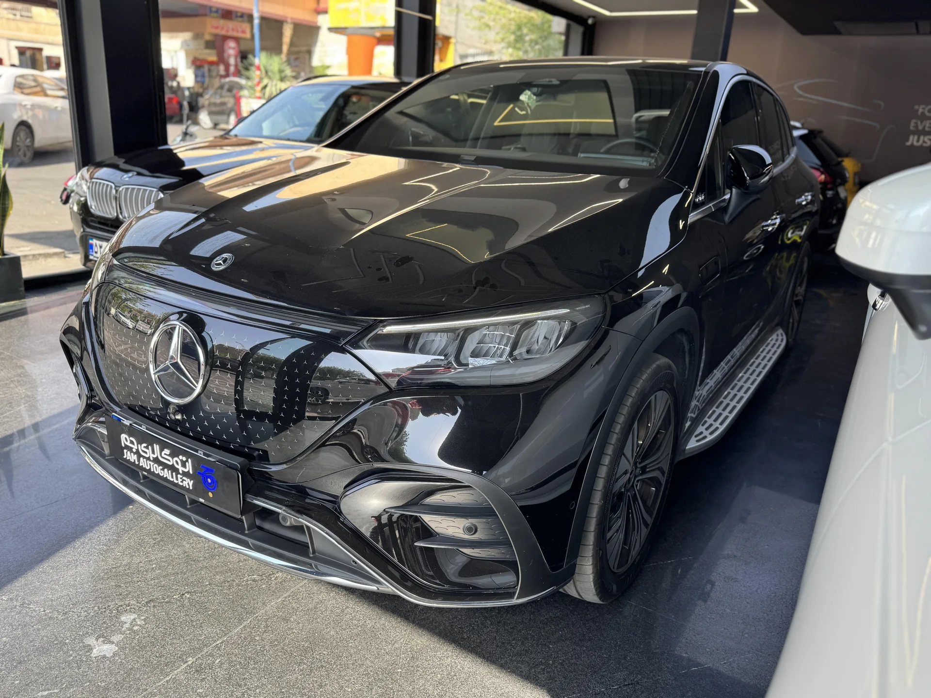 بنز  EQE SUV 2