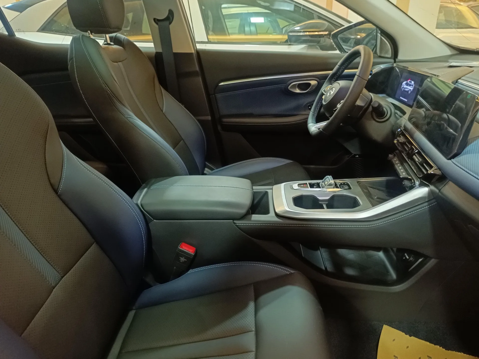 جی ای سی  GS3 Emzoom 6