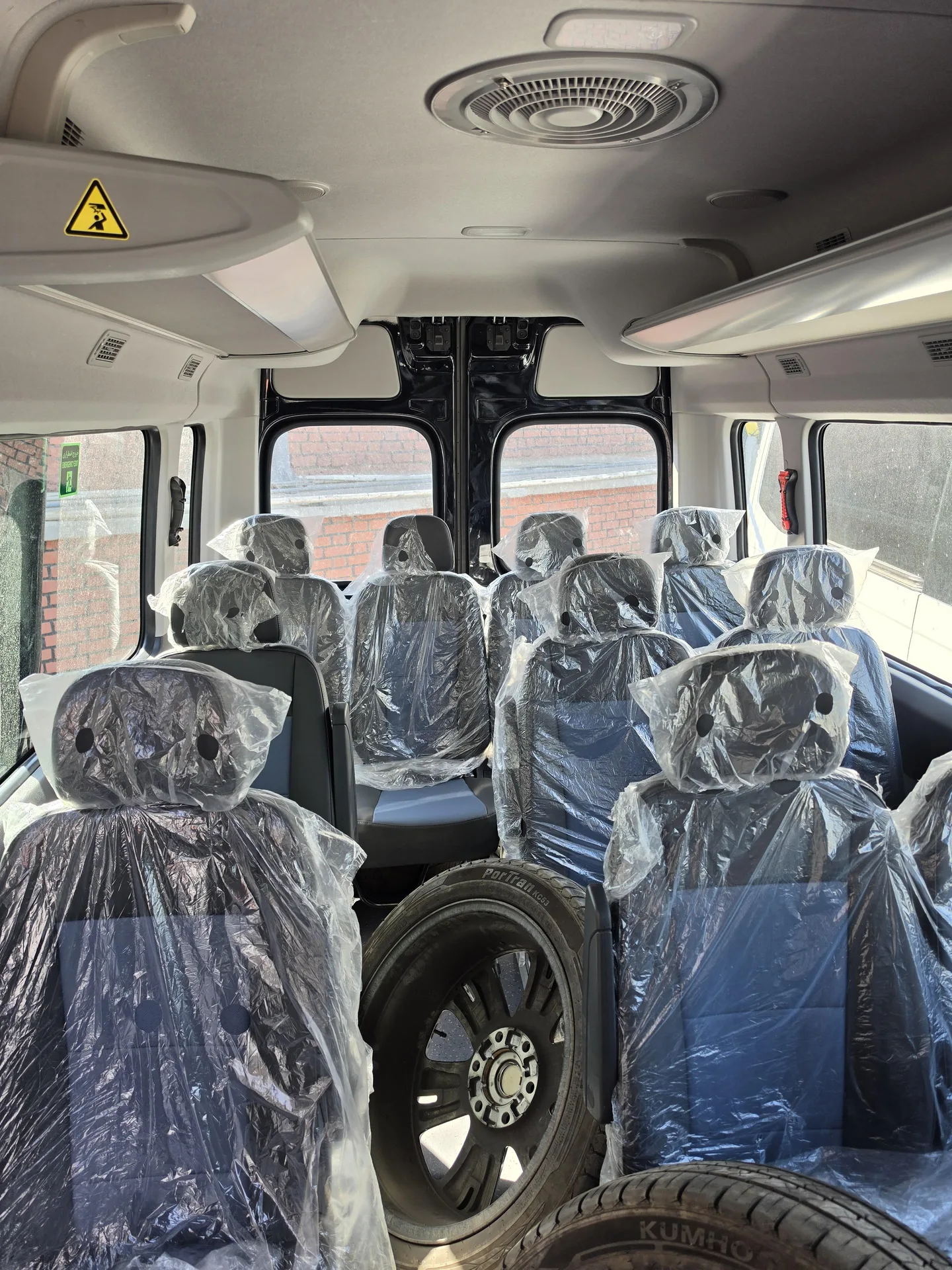 هیوندای  H 350 6