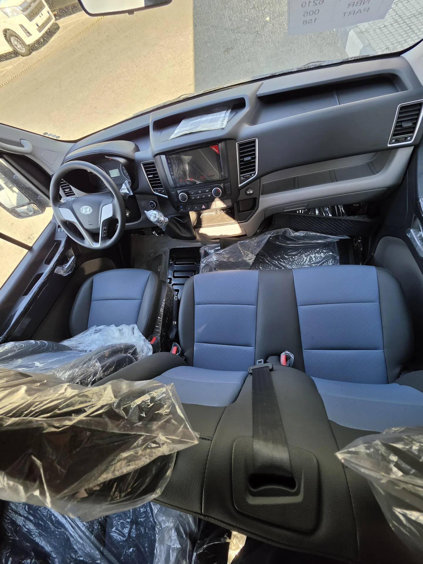 هیوندای  H 350 7