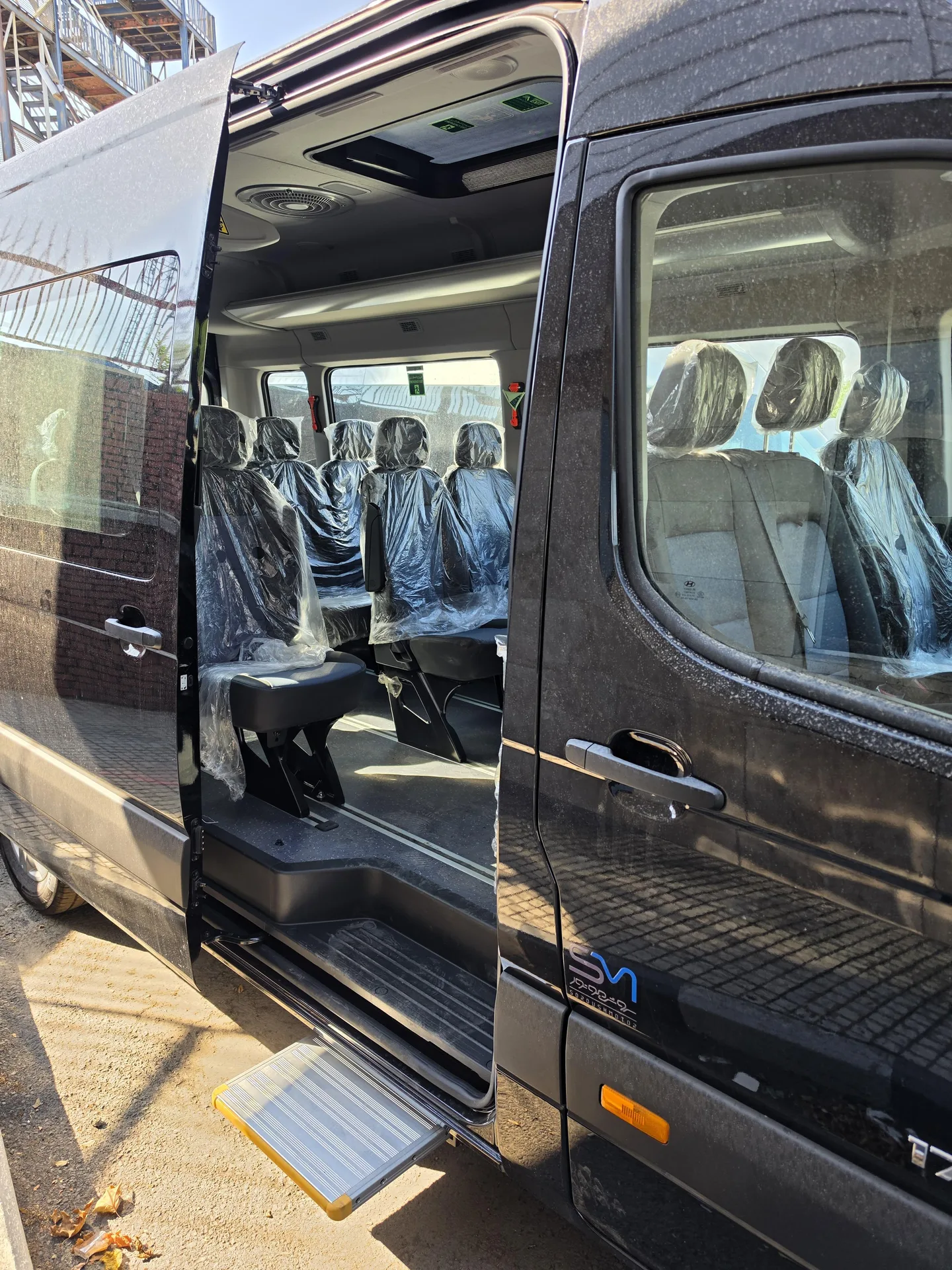 هیوندای  H 350 9