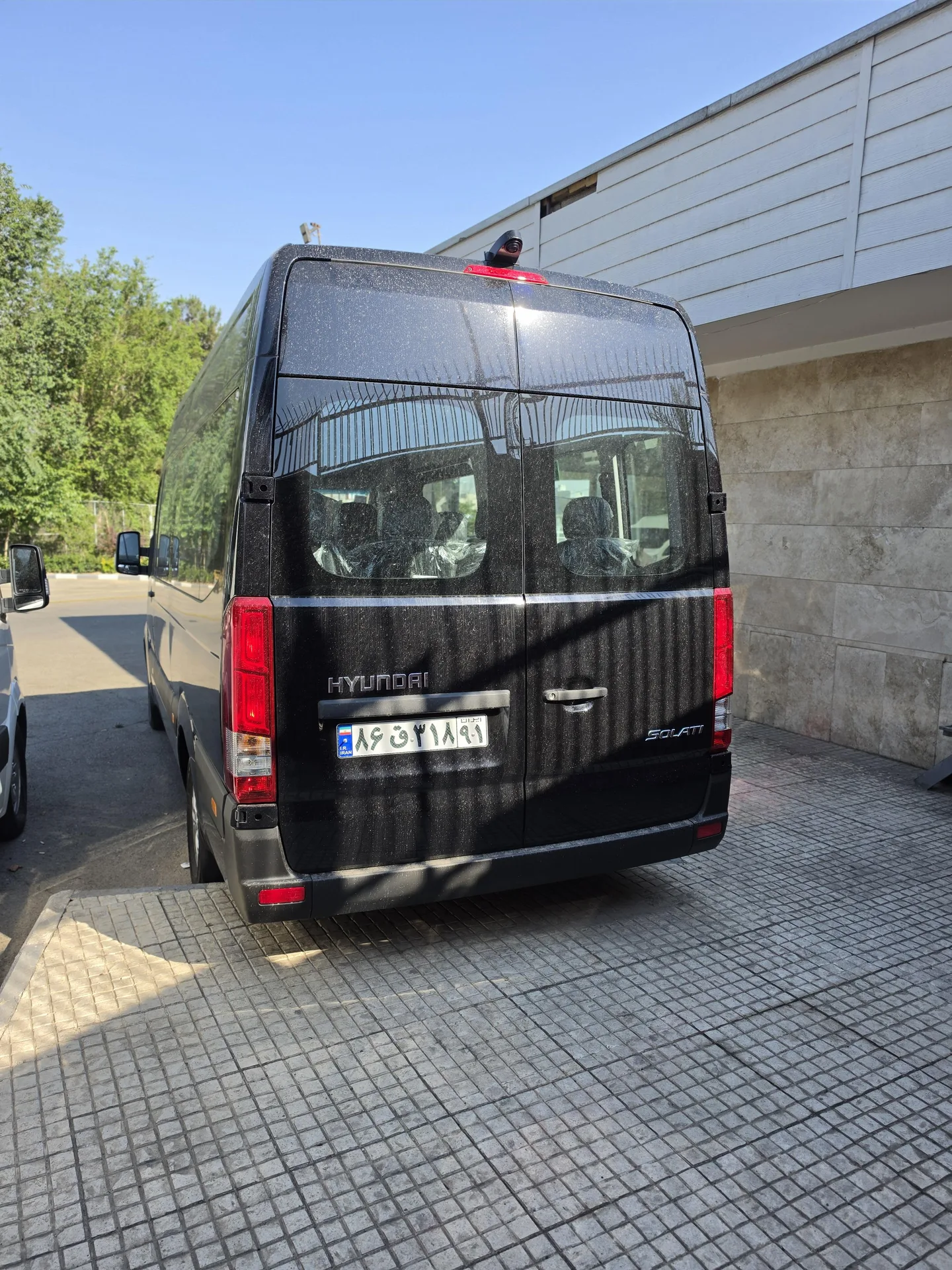 هیوندای  H 350 11