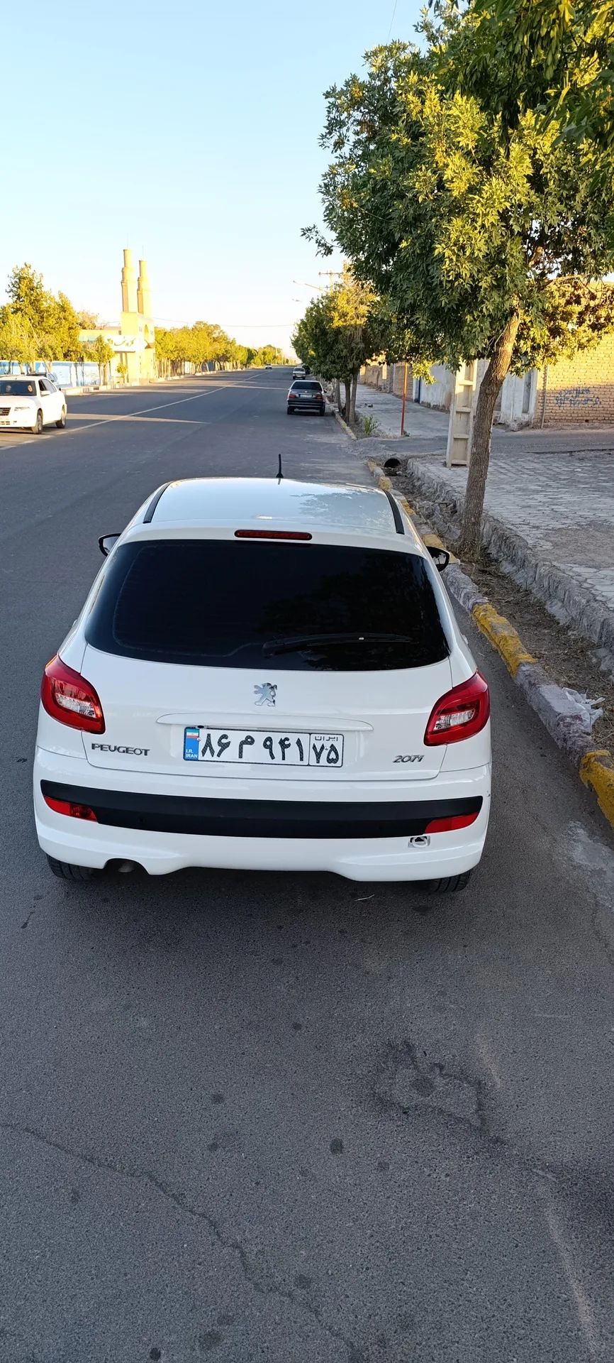 پژو  207 2