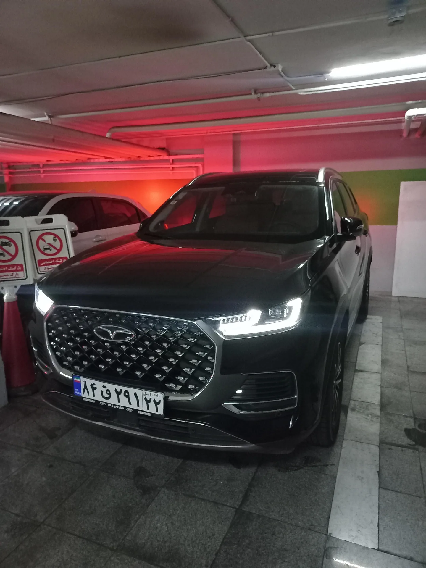 فونیکس  تیگو 8 پرو هیبرید (F8 PRO PHEV) 3