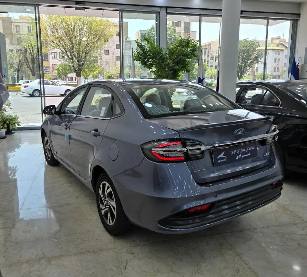 کی ام سی  ایگل 3