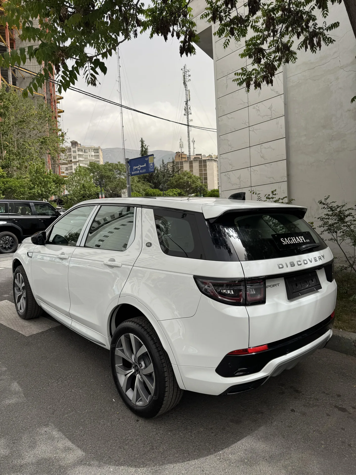 لندرور  دیسکاوری اسپرت 4