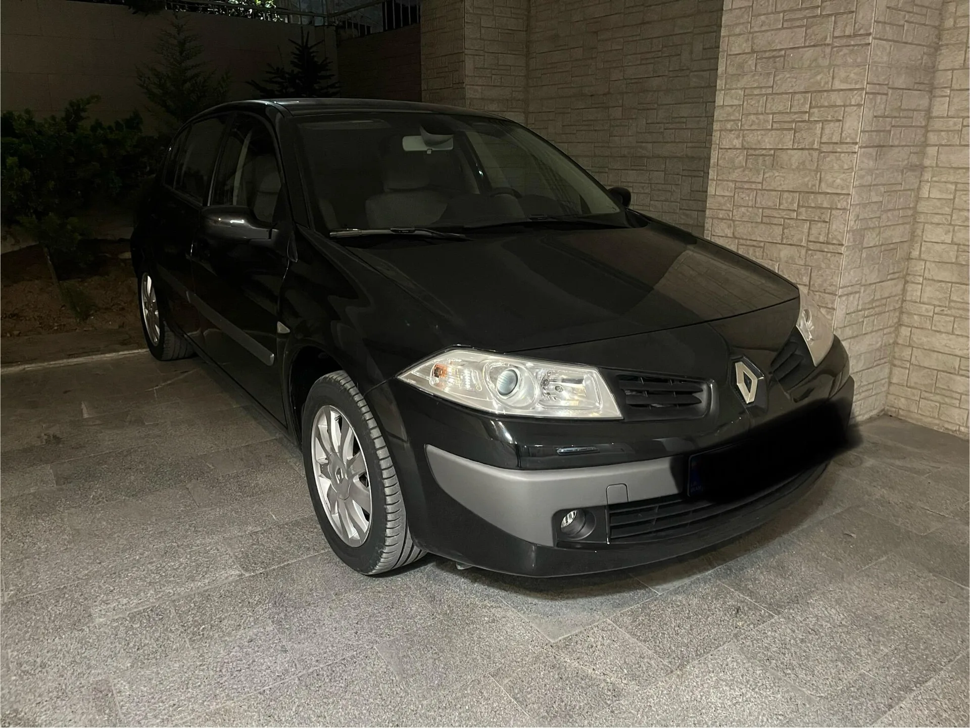 رنو  مگان (مونتاژ) 2