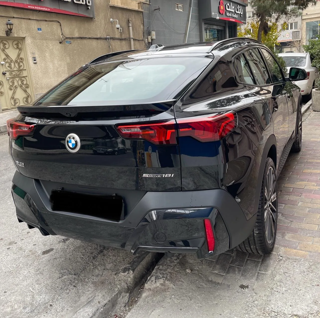 ب ام و  X2 2