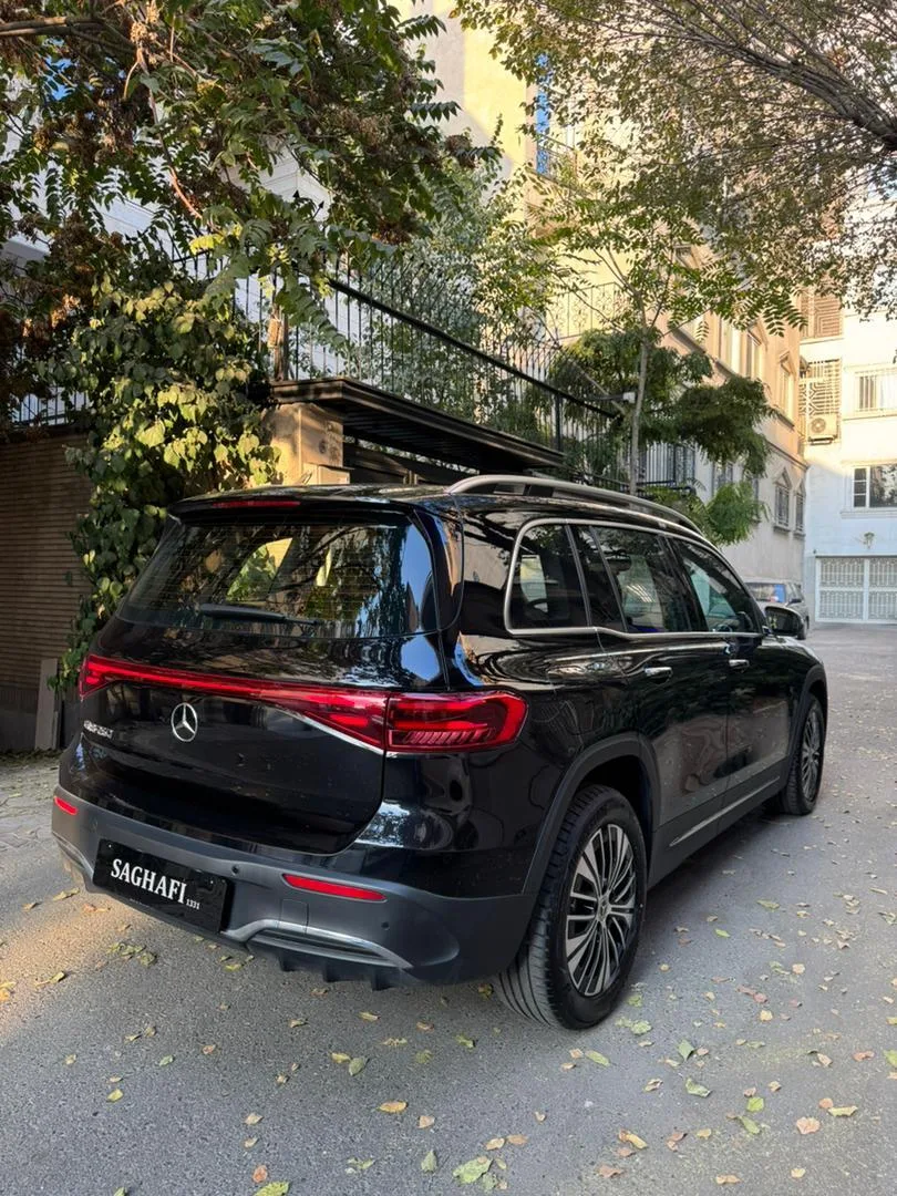 بنز  کلاس EQB 4