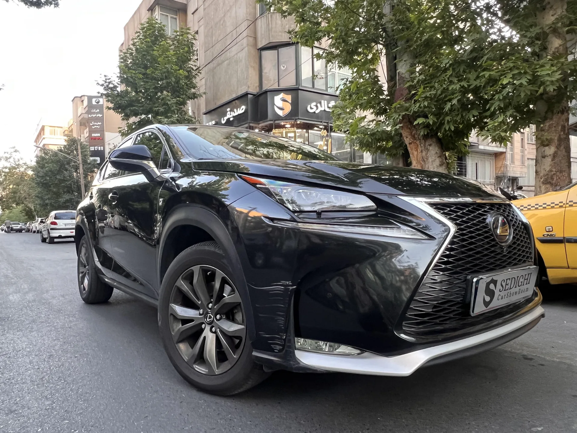 لکسوس NX هیبرید