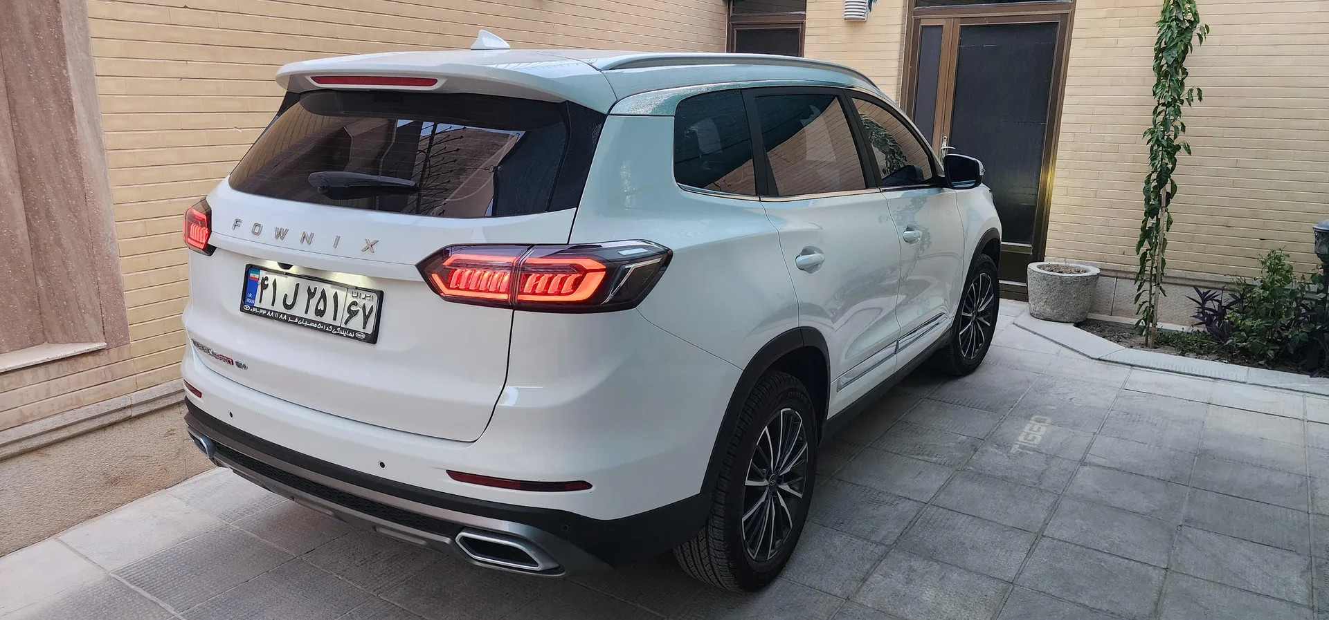فونیکس  تیگو 8 پرو هیبرید (F8 PRO PHEV) 3