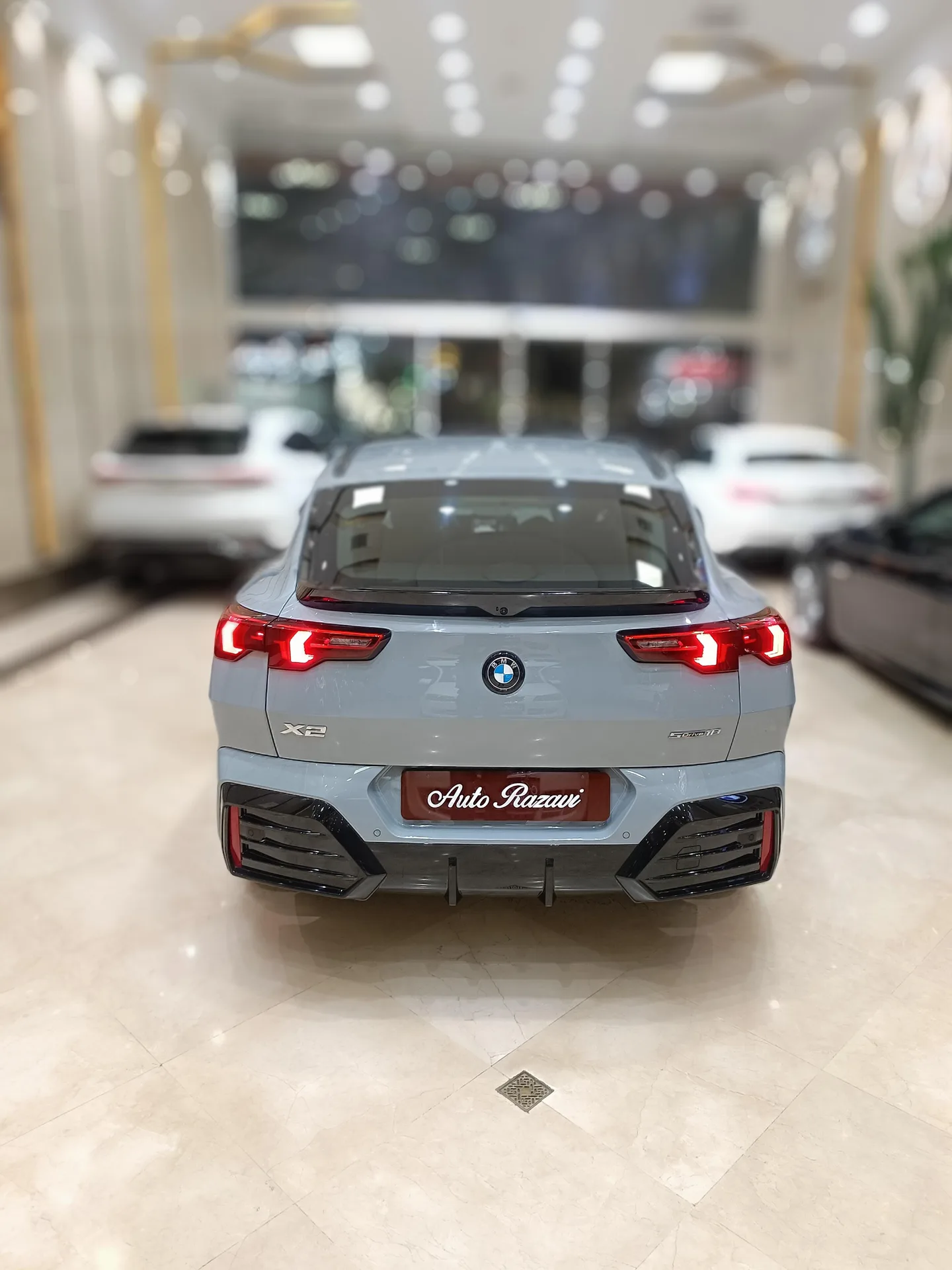ب ام و  X2 5