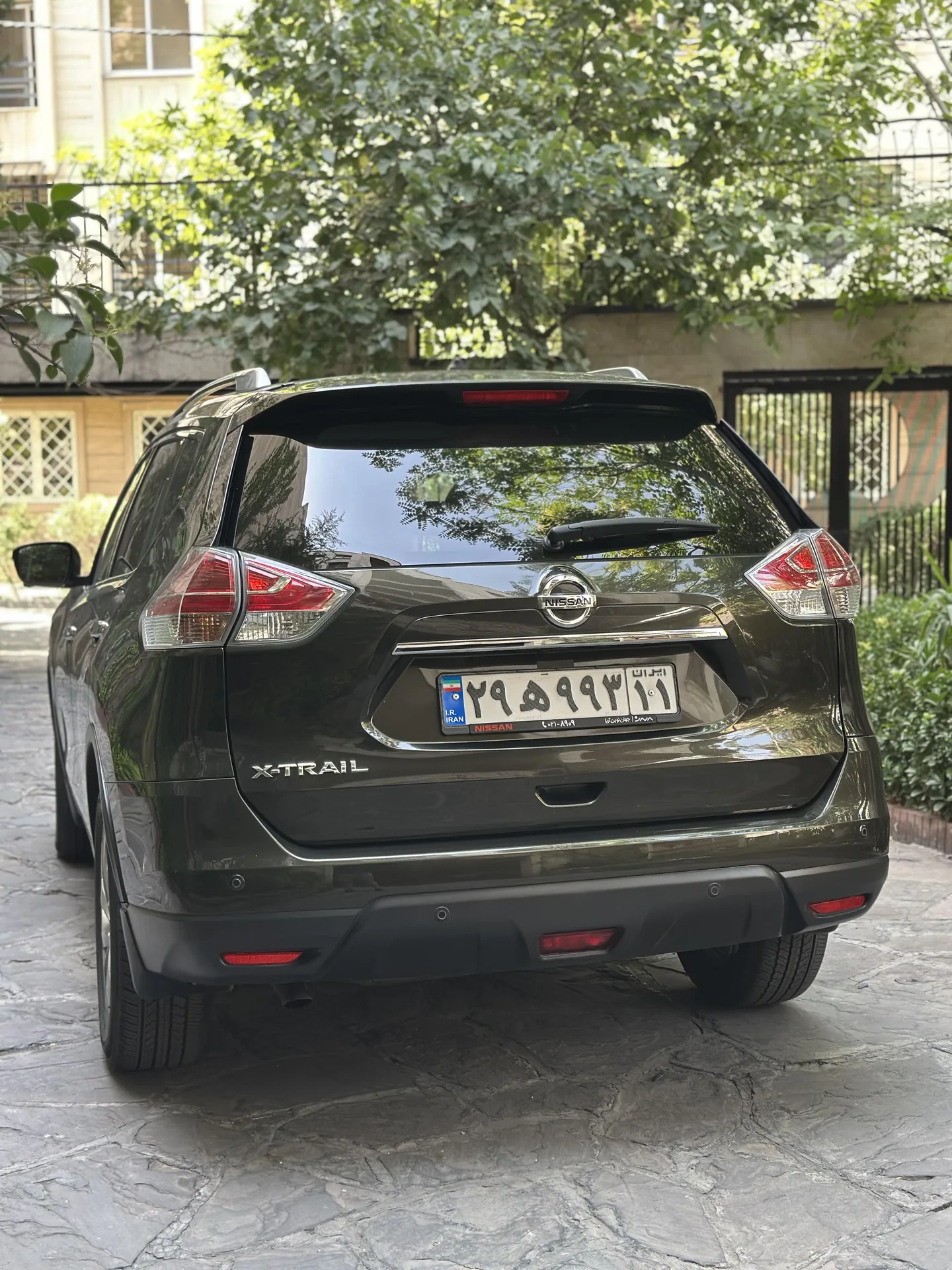 نیسان  ایکس تریل 2