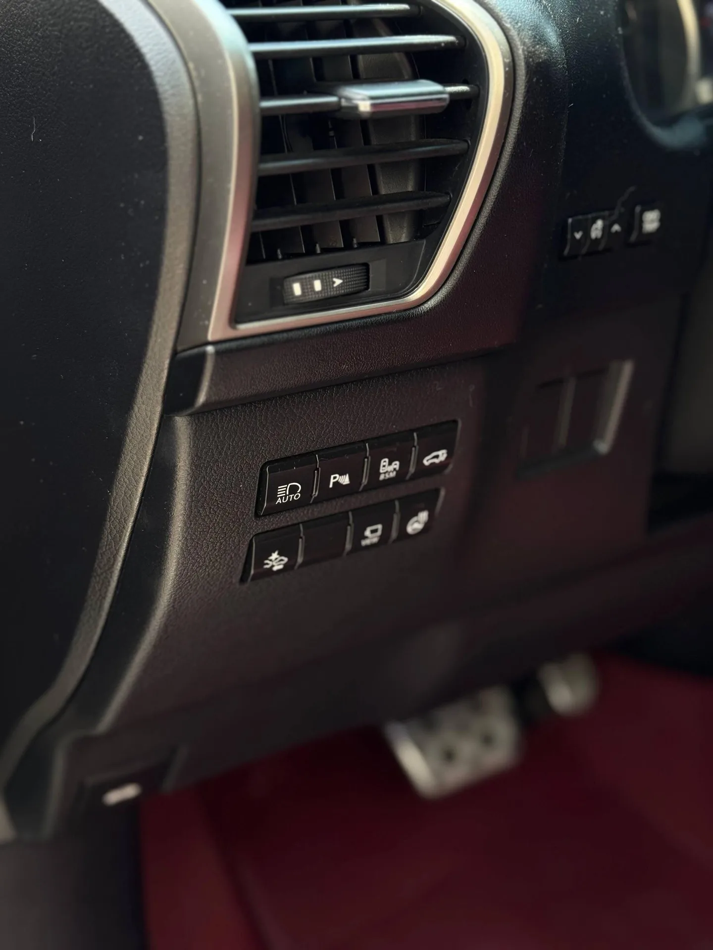 لکسوس  NX هیبرید 7