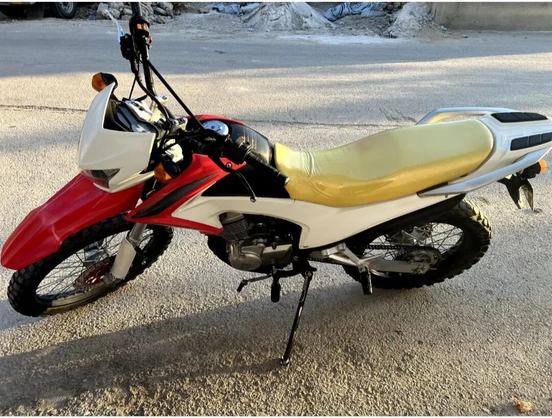 جهان همتا فلات CRF200