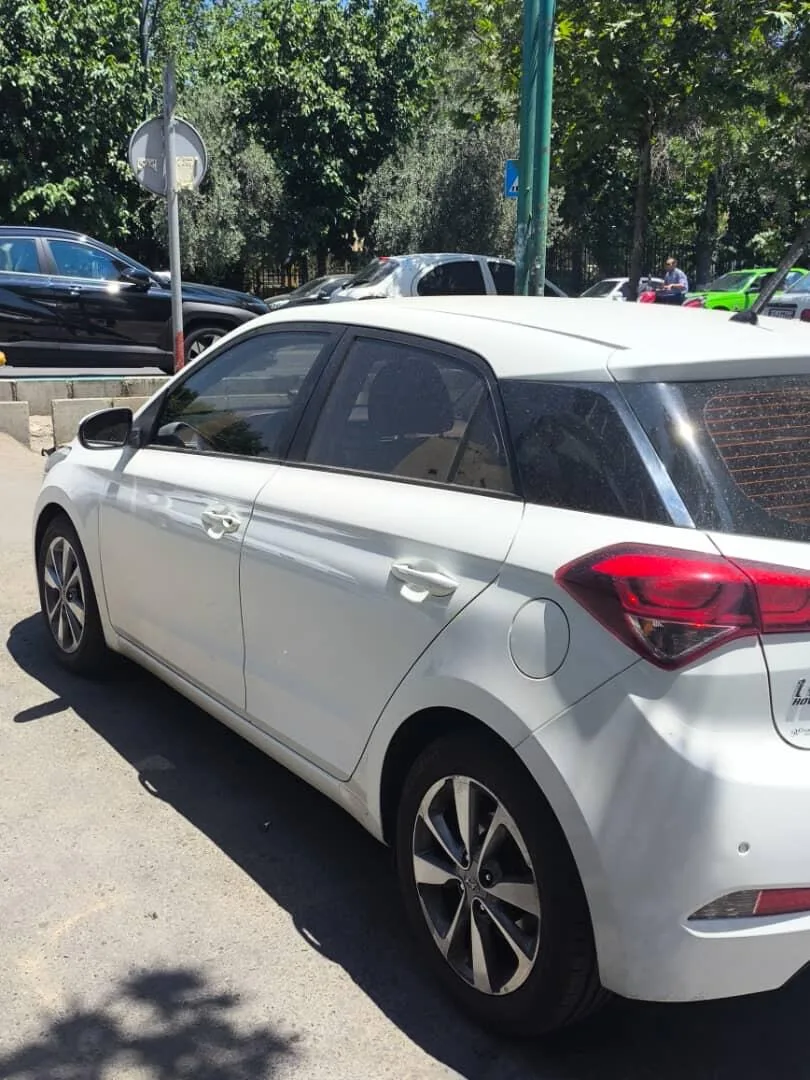 هیوندای  i20 (مونتاژ) 4
