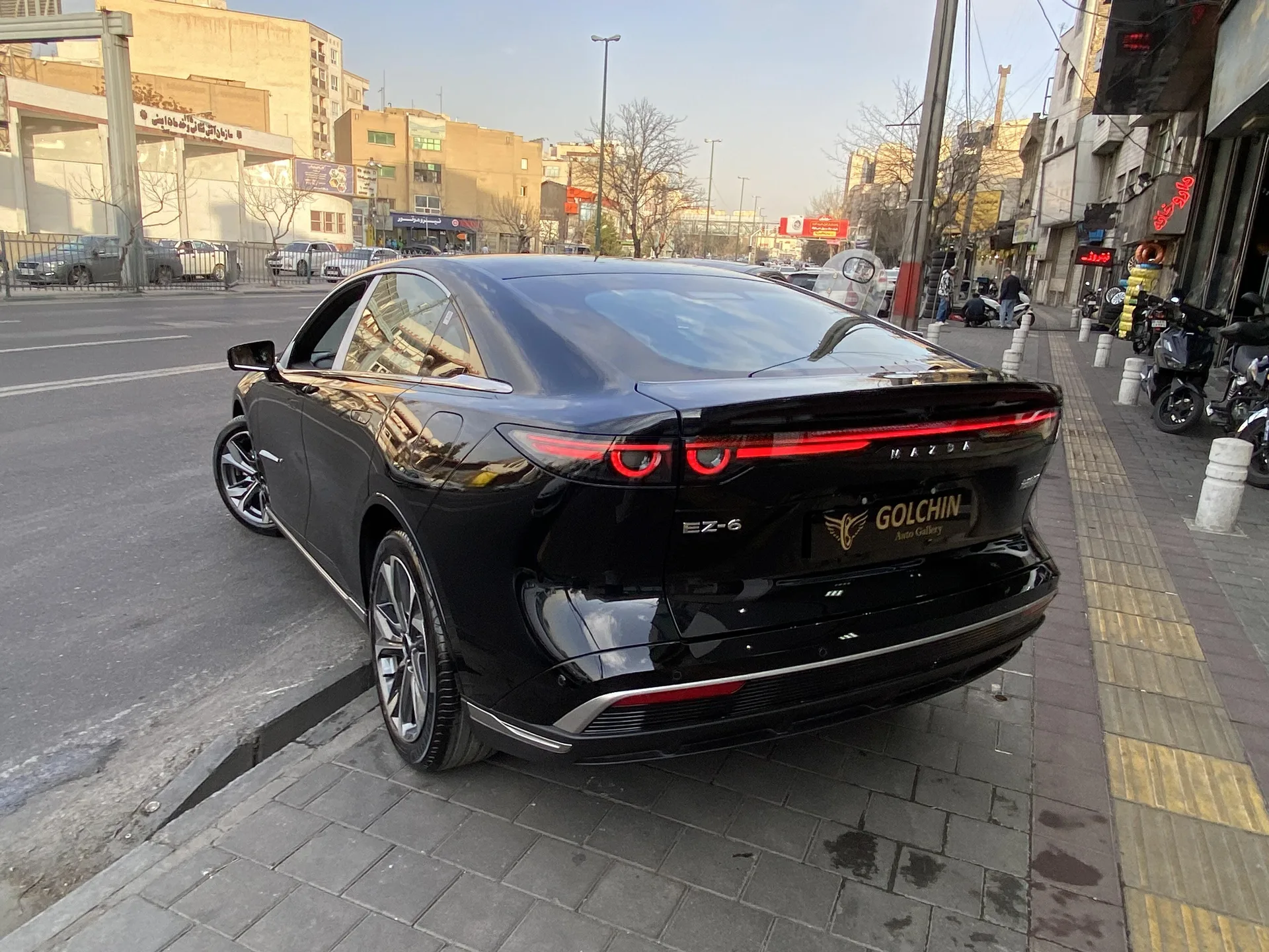 مزدا  EZ6 7
