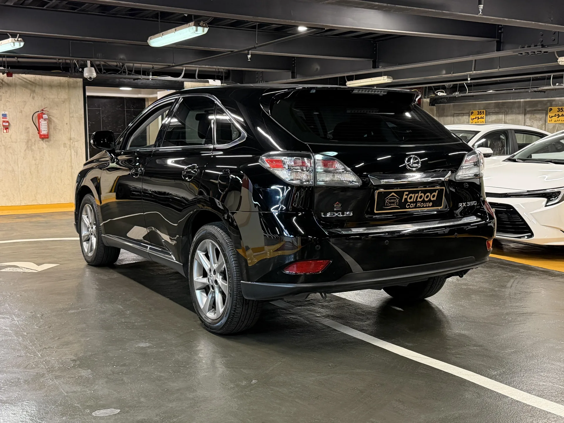 لکسوس  RX 4