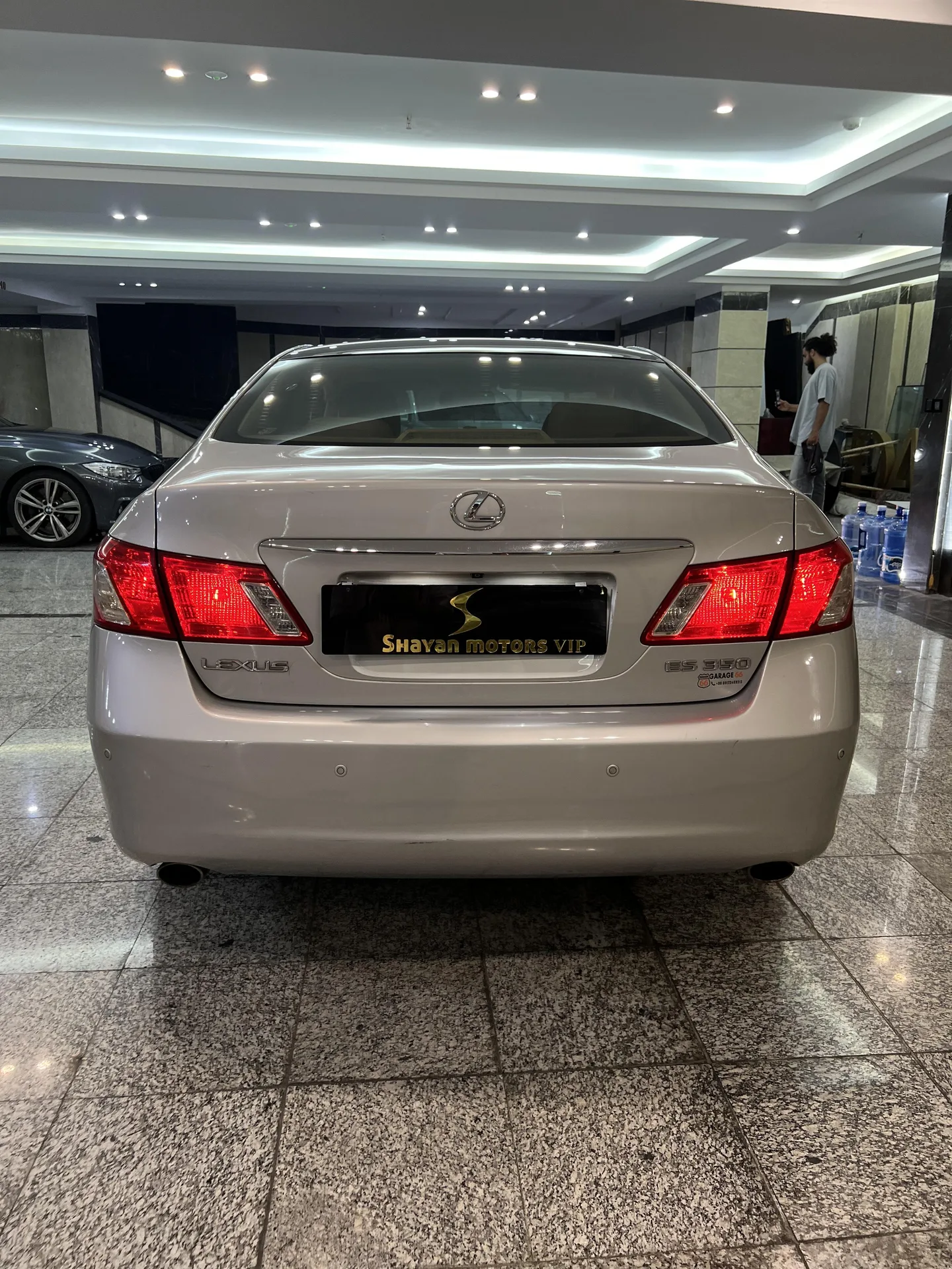 لکسوس  ES 7