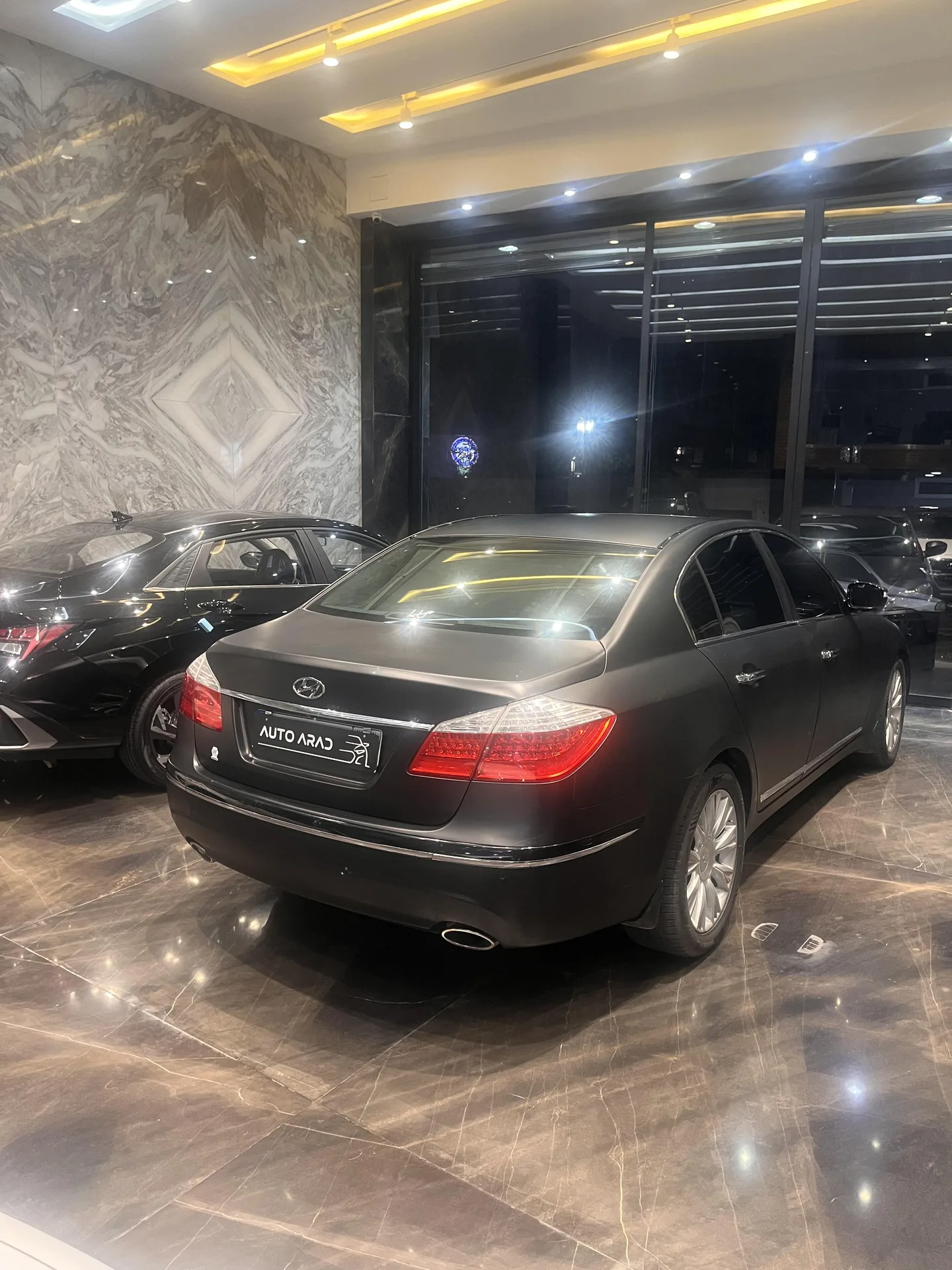 هیوندای  جنسیس 2