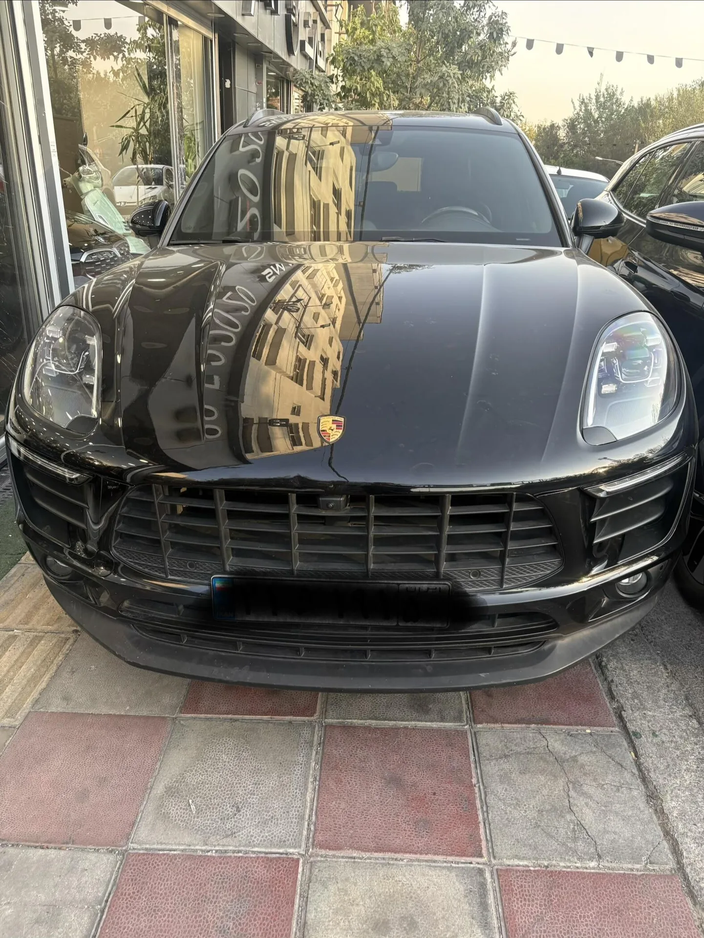 پورشه ماکان