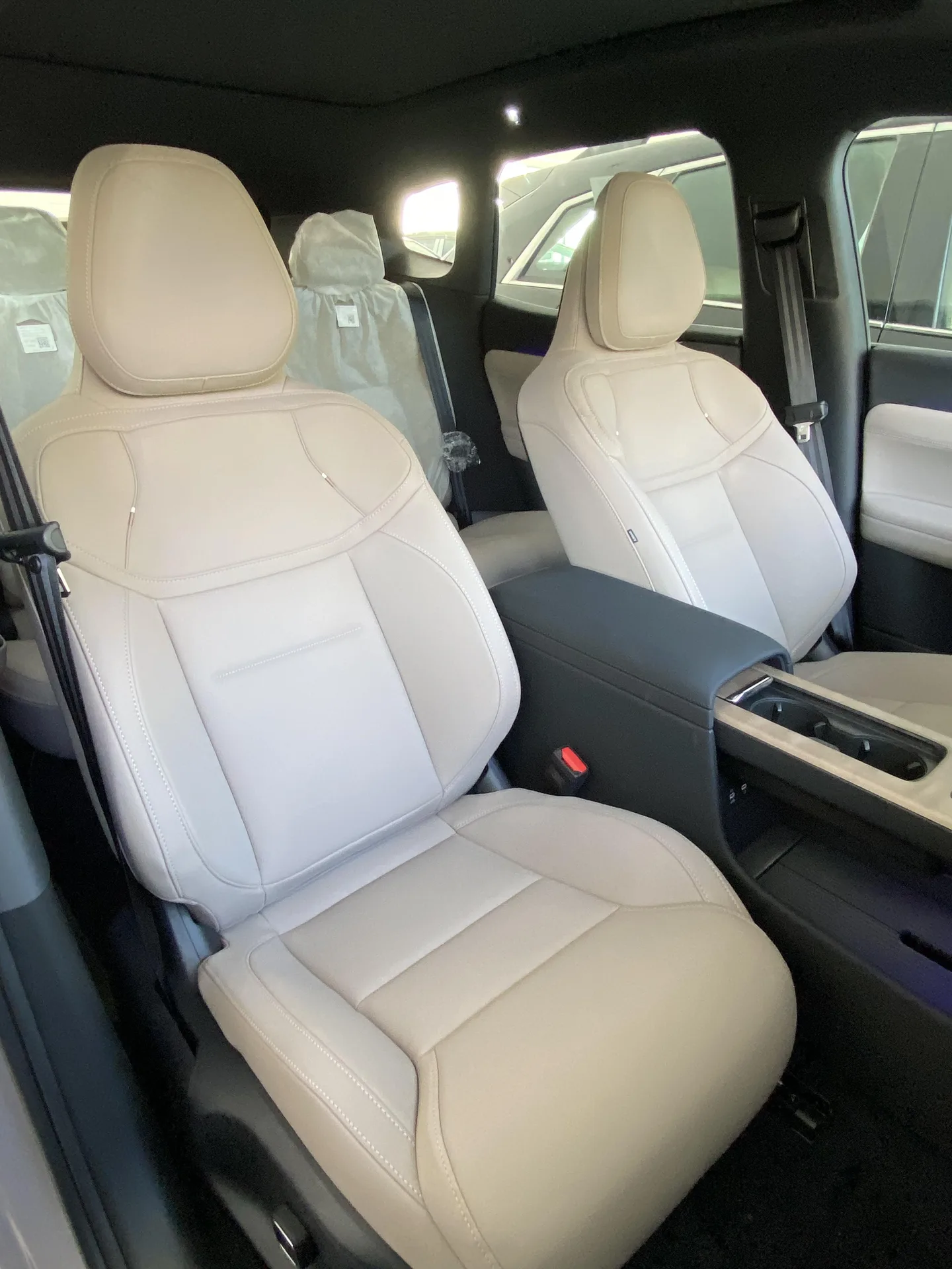 ولوو  XC70 4