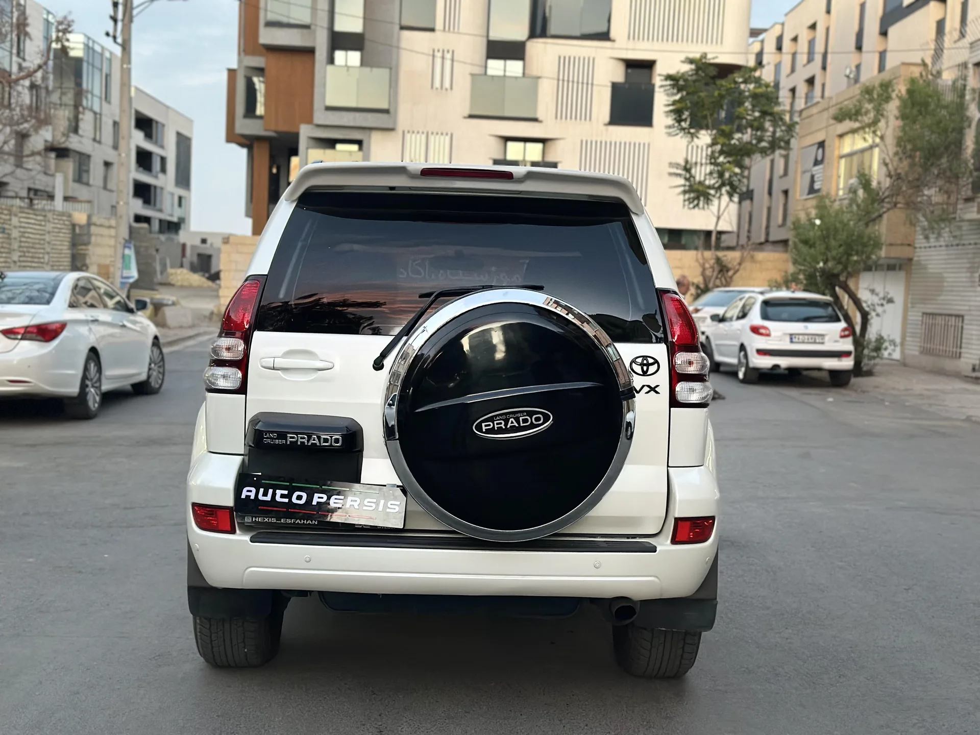 تویوتا  پرادو دو در 6