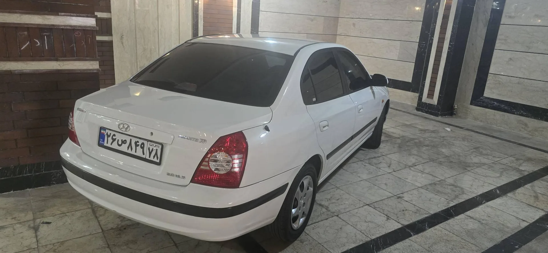 هیوندای  آوانته 2