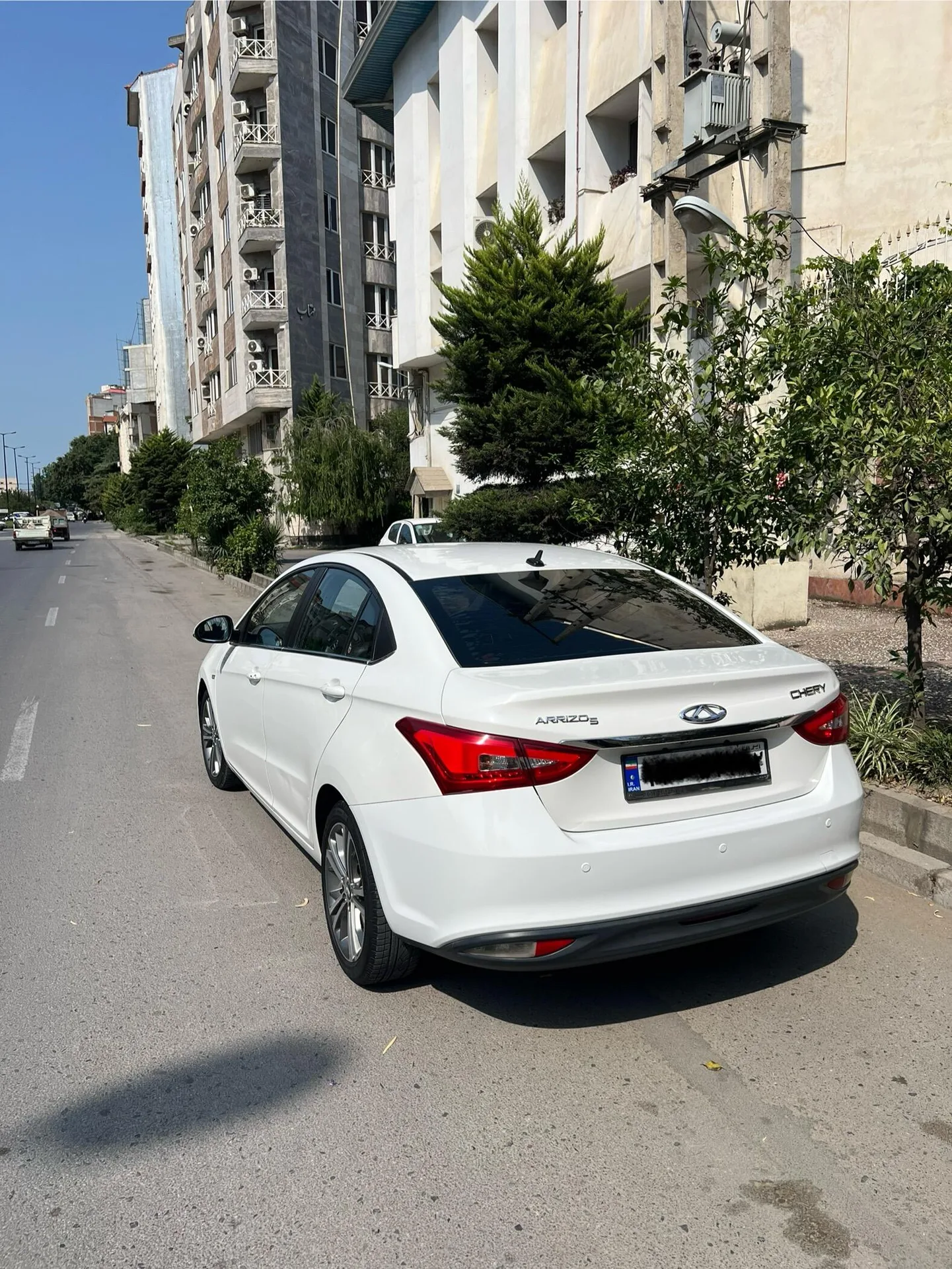 چری  آریزو 5T 4