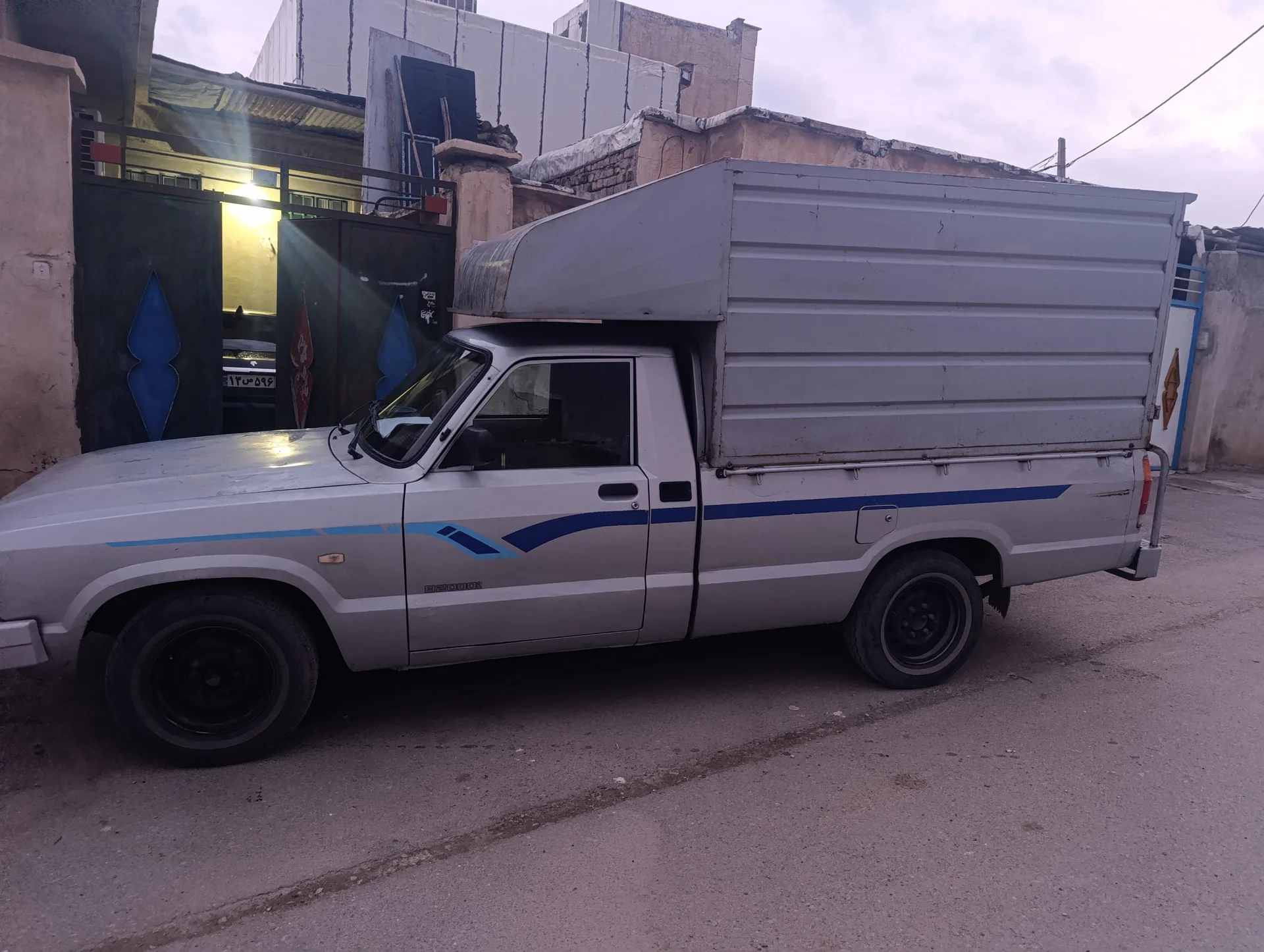 مزدا  وانت تک‌کابين 3
