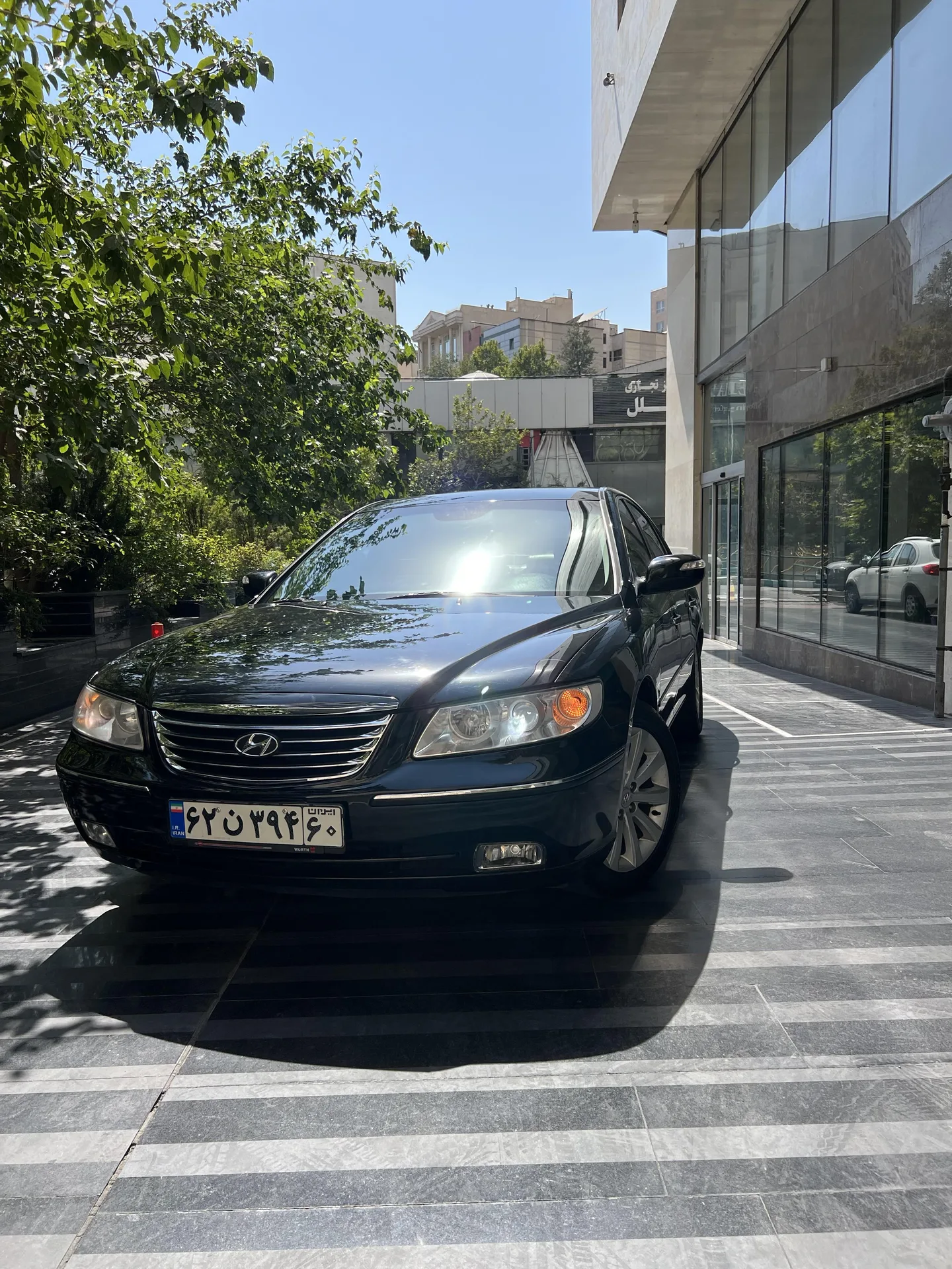 هیوندای آزرا (گرنجور)