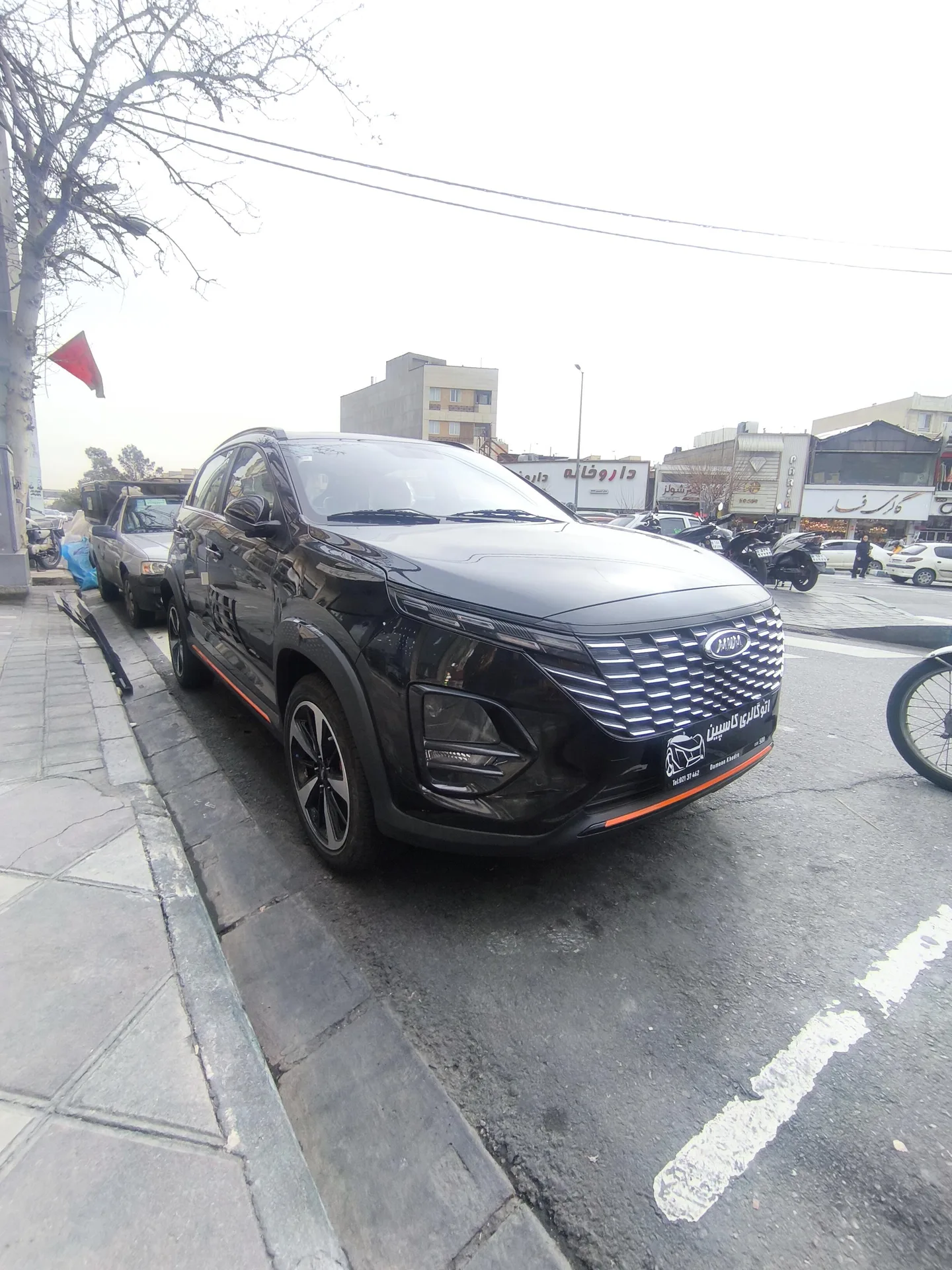 ام وی ام X33 کراس