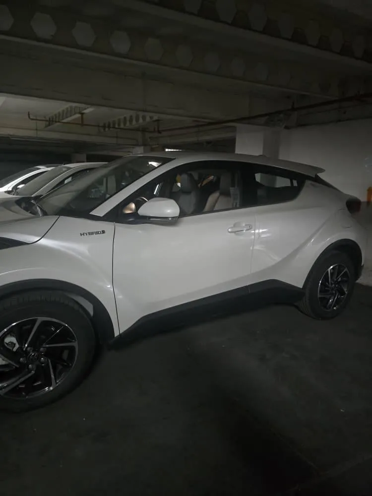 تویوتا  C-HR هیبرید 4