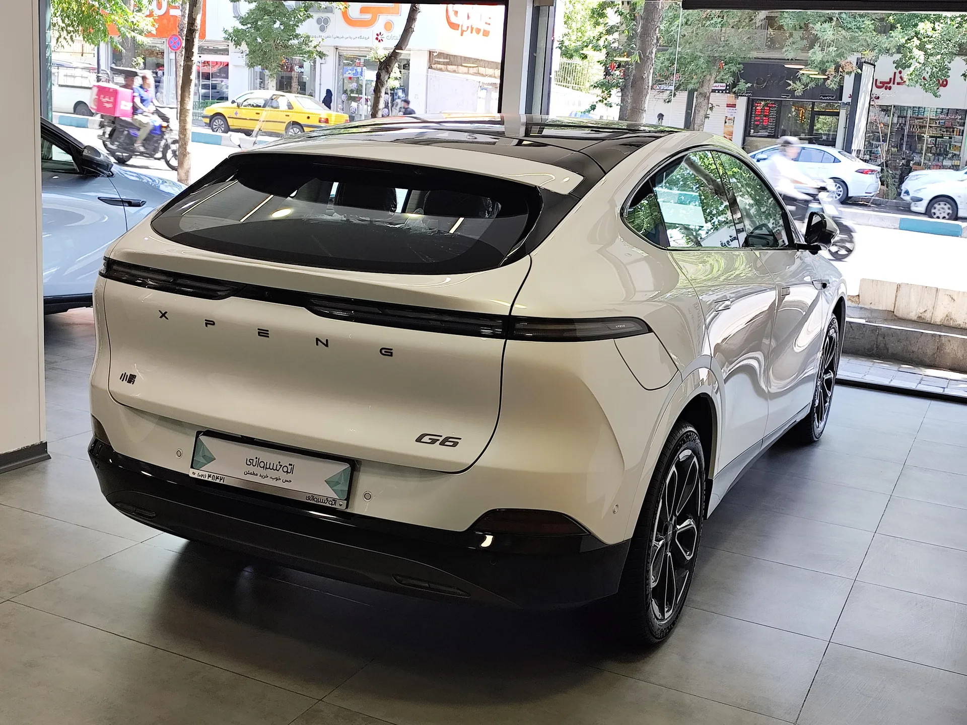 ایکس پنگ  G6 EV 4