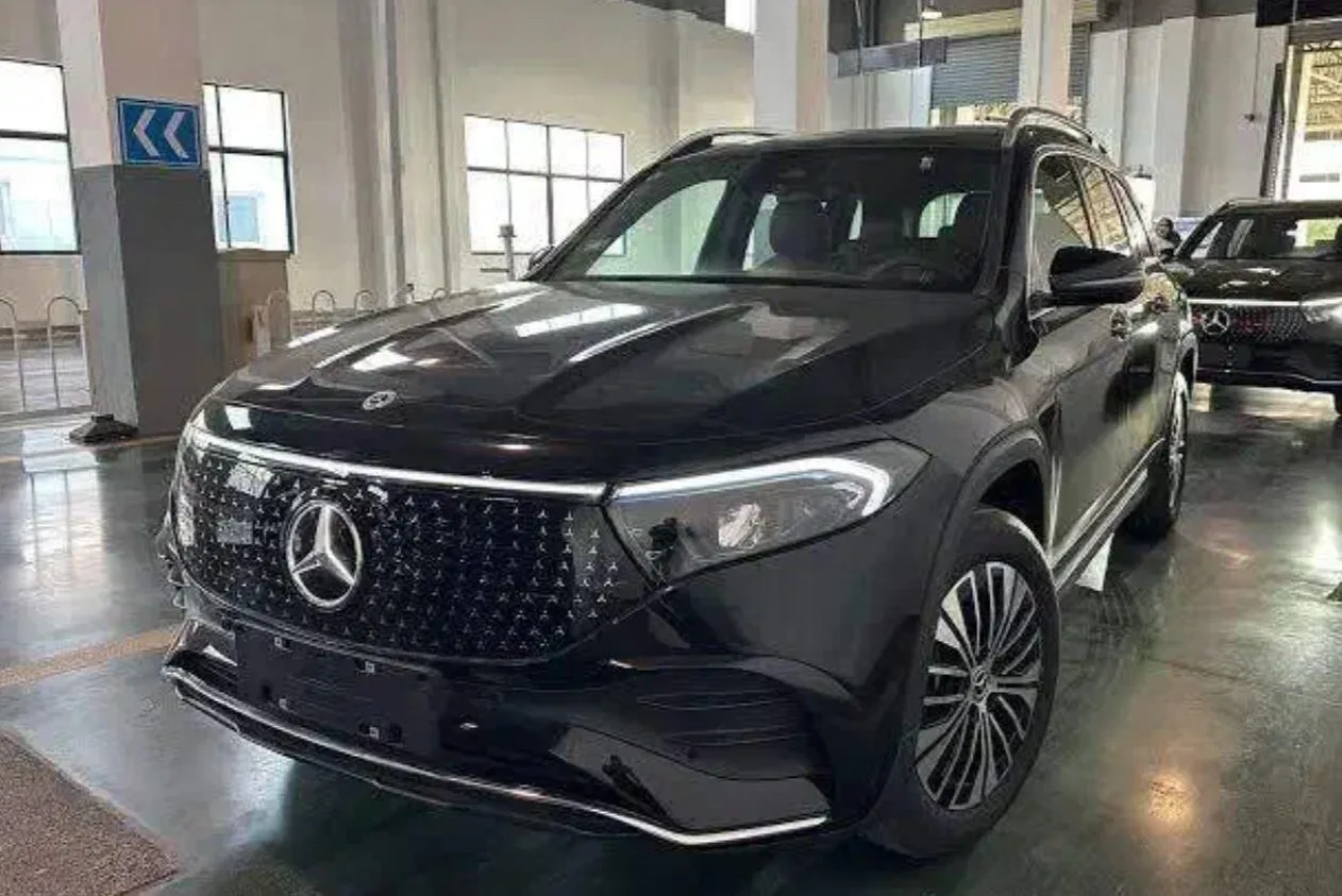 بنز  کلاس EQB 2